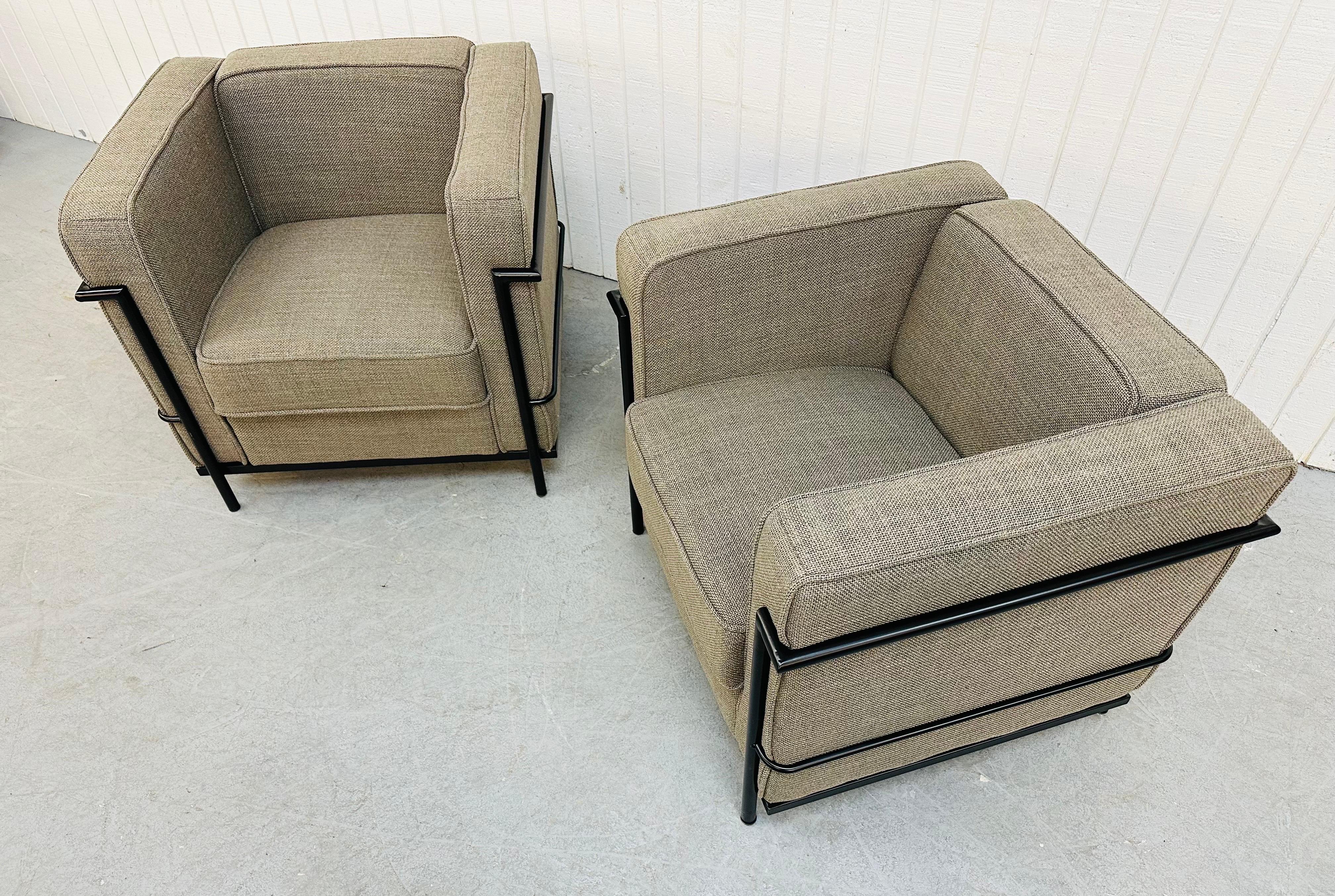 Chinese Modern Le Corbusier Style Club Chairs, Set of 2 For Sale