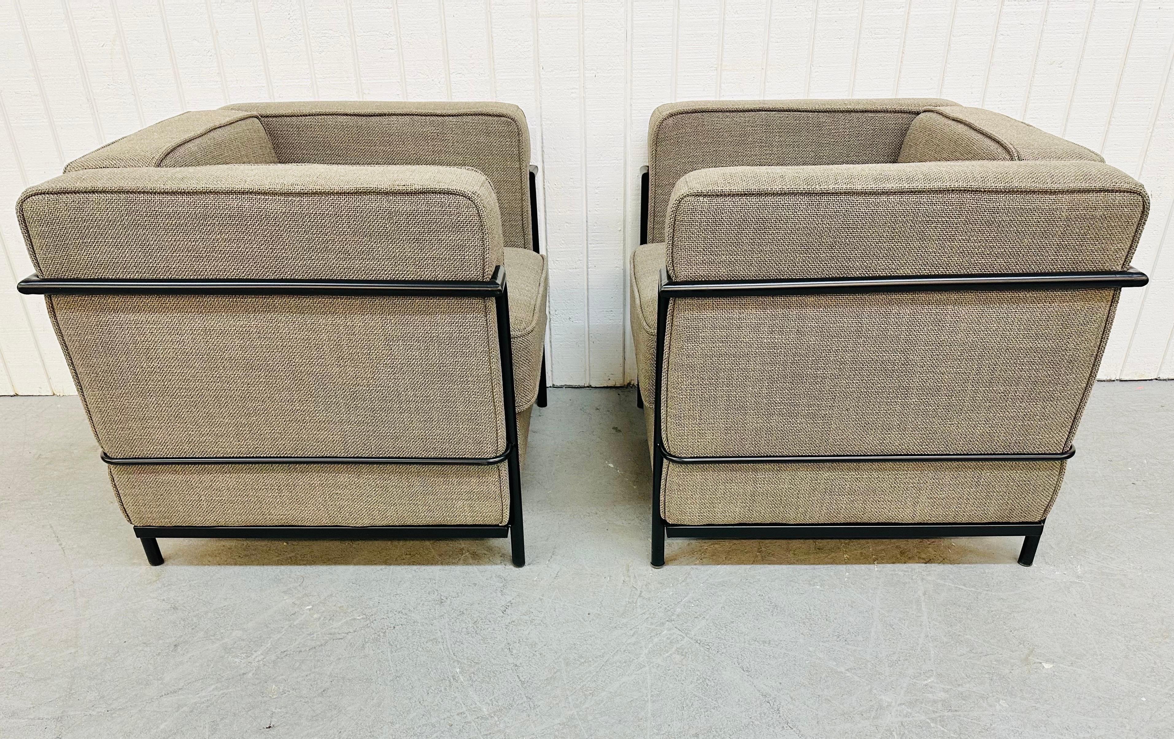 Contemporary Modern Le Corbusier Style Club Chairs, Set of 2 For Sale