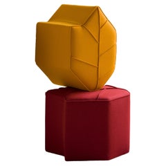 Pouf moderno Leaf Seat di design by nico, rivestito in Kvadrat  Tessuto di lana