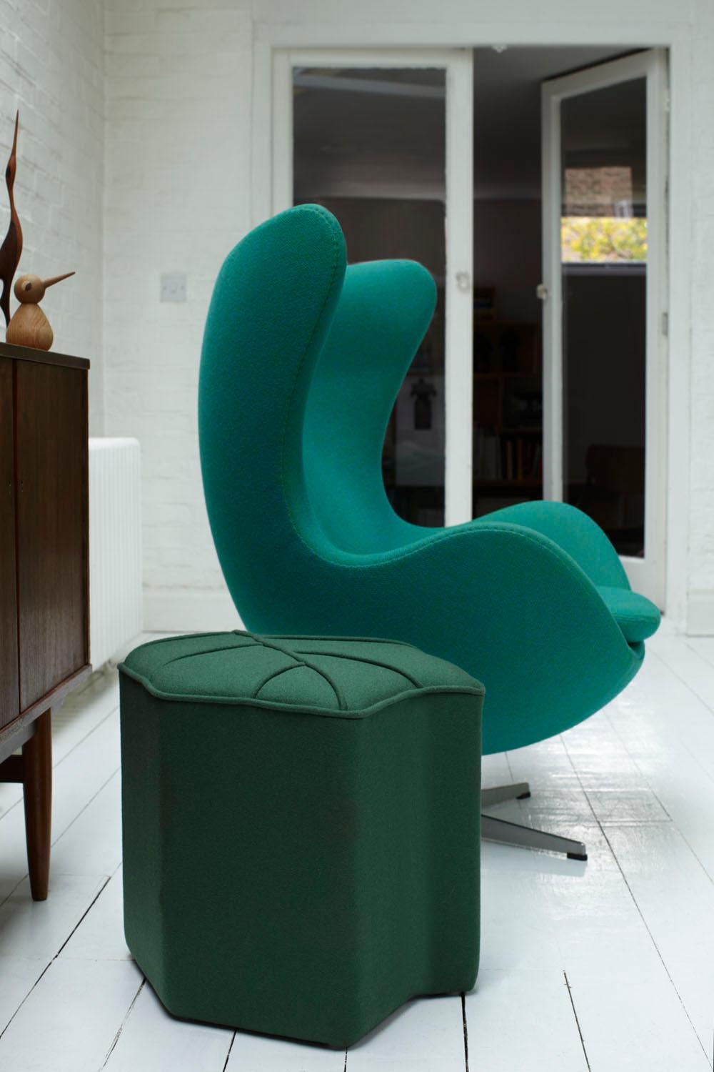 Pouf Leaf Seat Ottoman by design by nico, upholstered in Kvadrat  Wool fabric For Sale 2