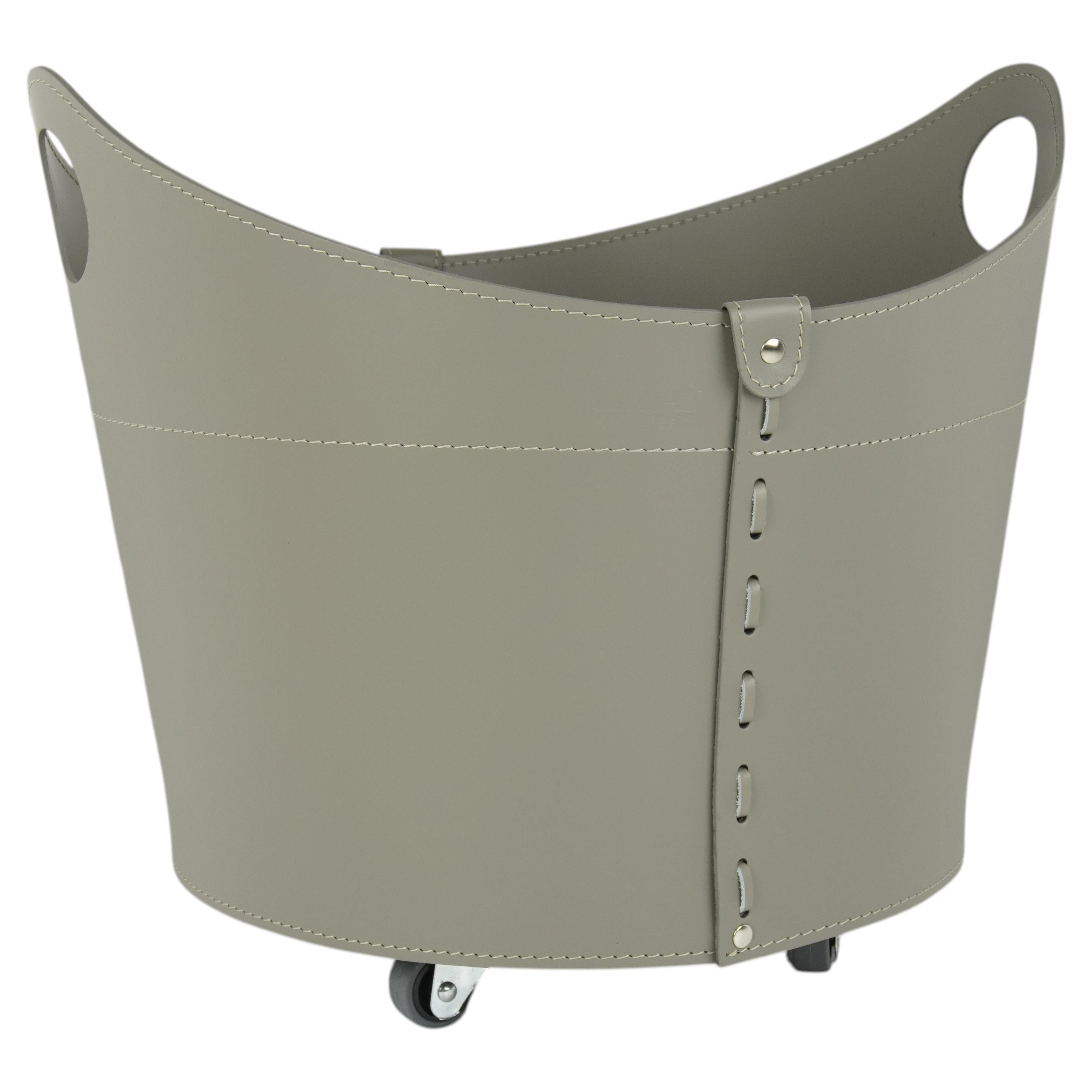 Panier moderne en cuir de Limac Design, CADIN MINI, 41 cm de diamètre en vente