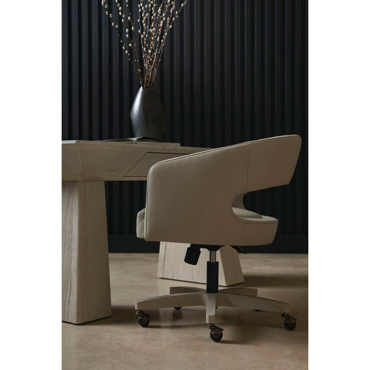 Chaise de bureau en cuir Modernity Neuf - En vente à Westwood, NJ