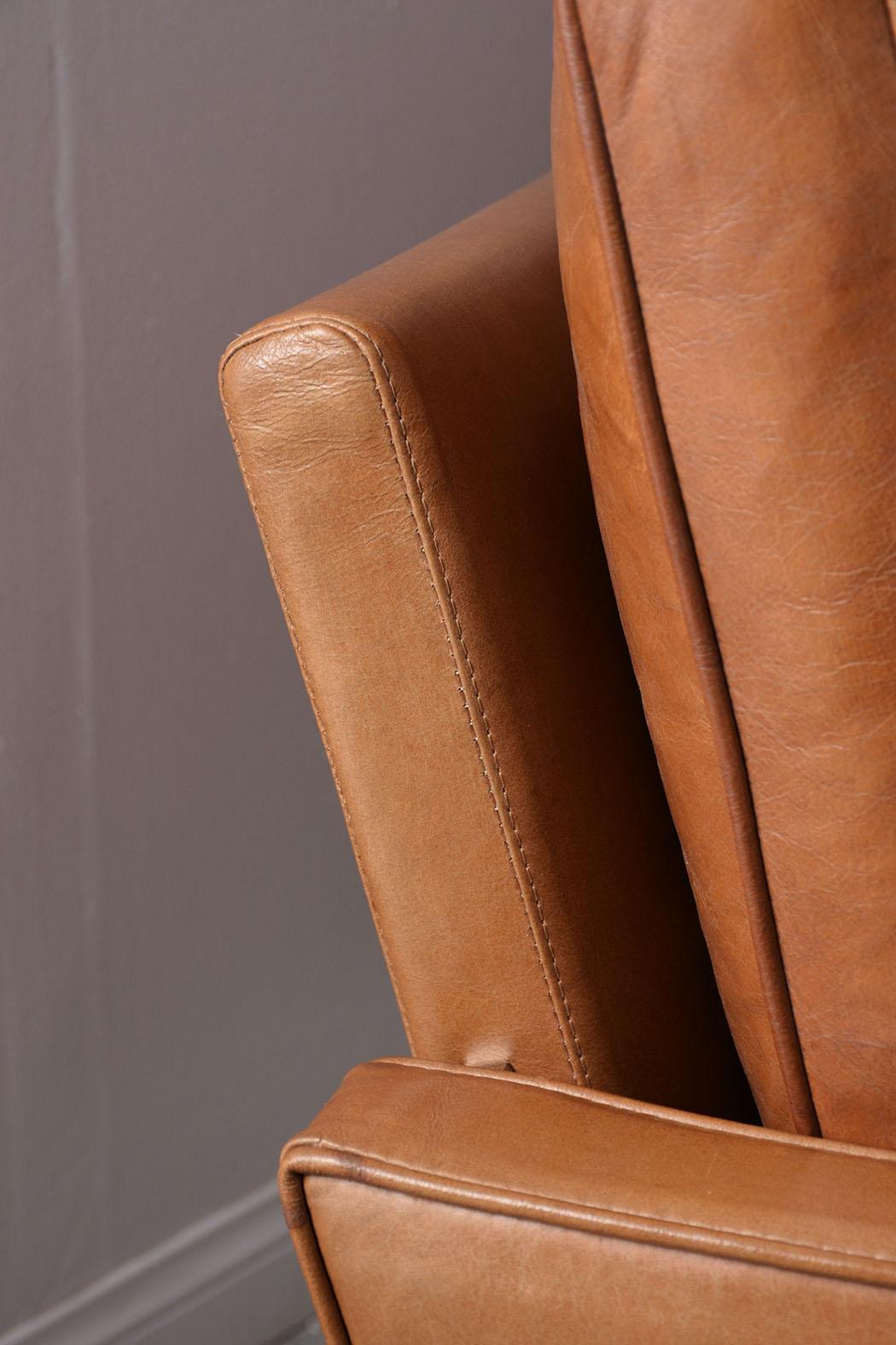 Modern Leather Love-Seat in the Manner of Paul Kjaerholm 1