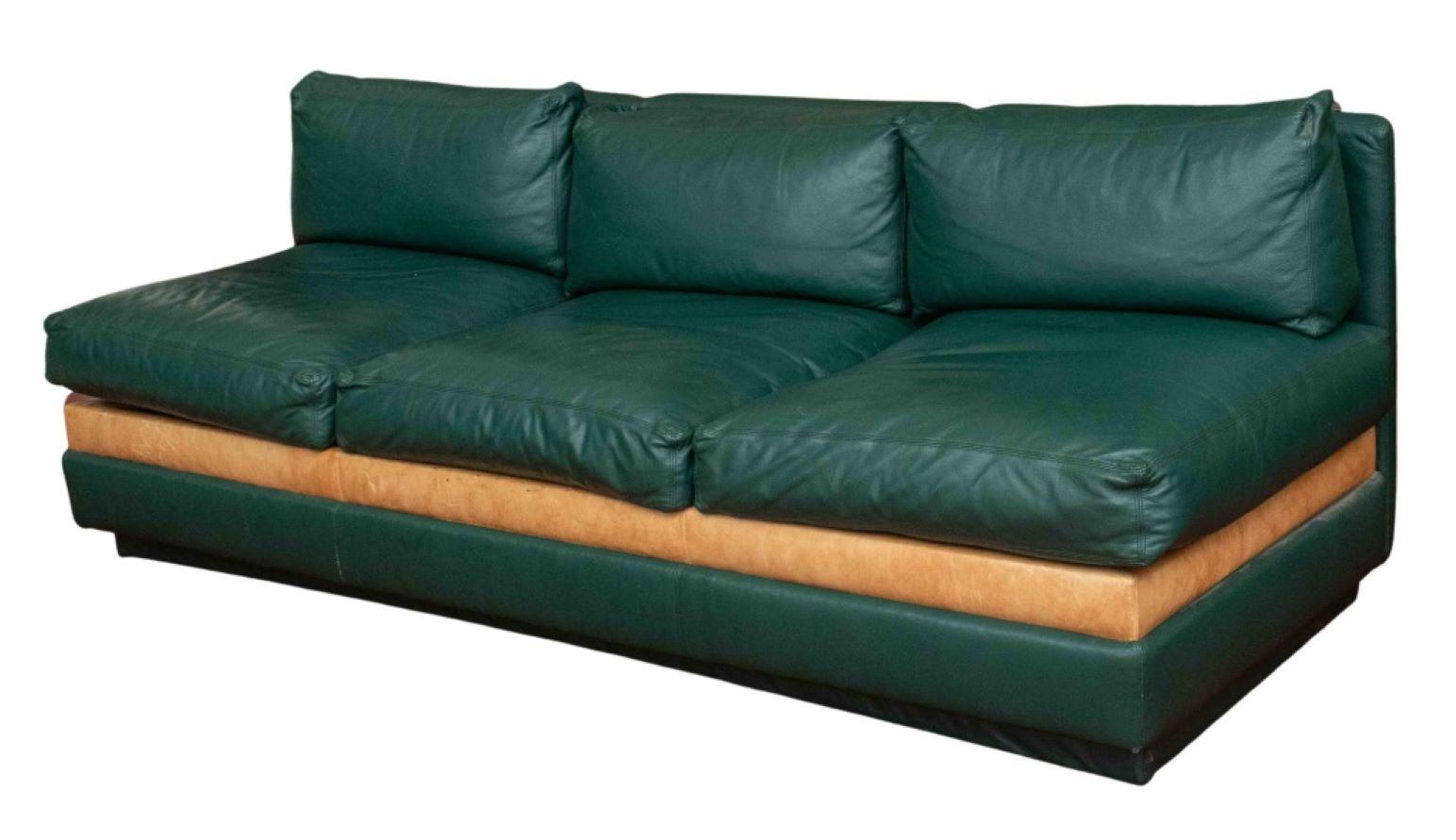 Modern Leather Sleeper Sectional Sofa For Sale 1