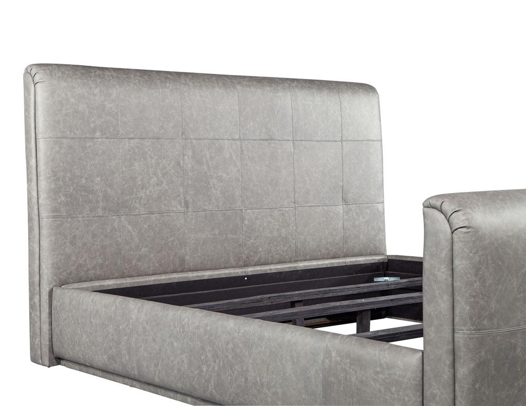Moderner gepolsterter King-Bettrahmen aus Leder im Angebot 5