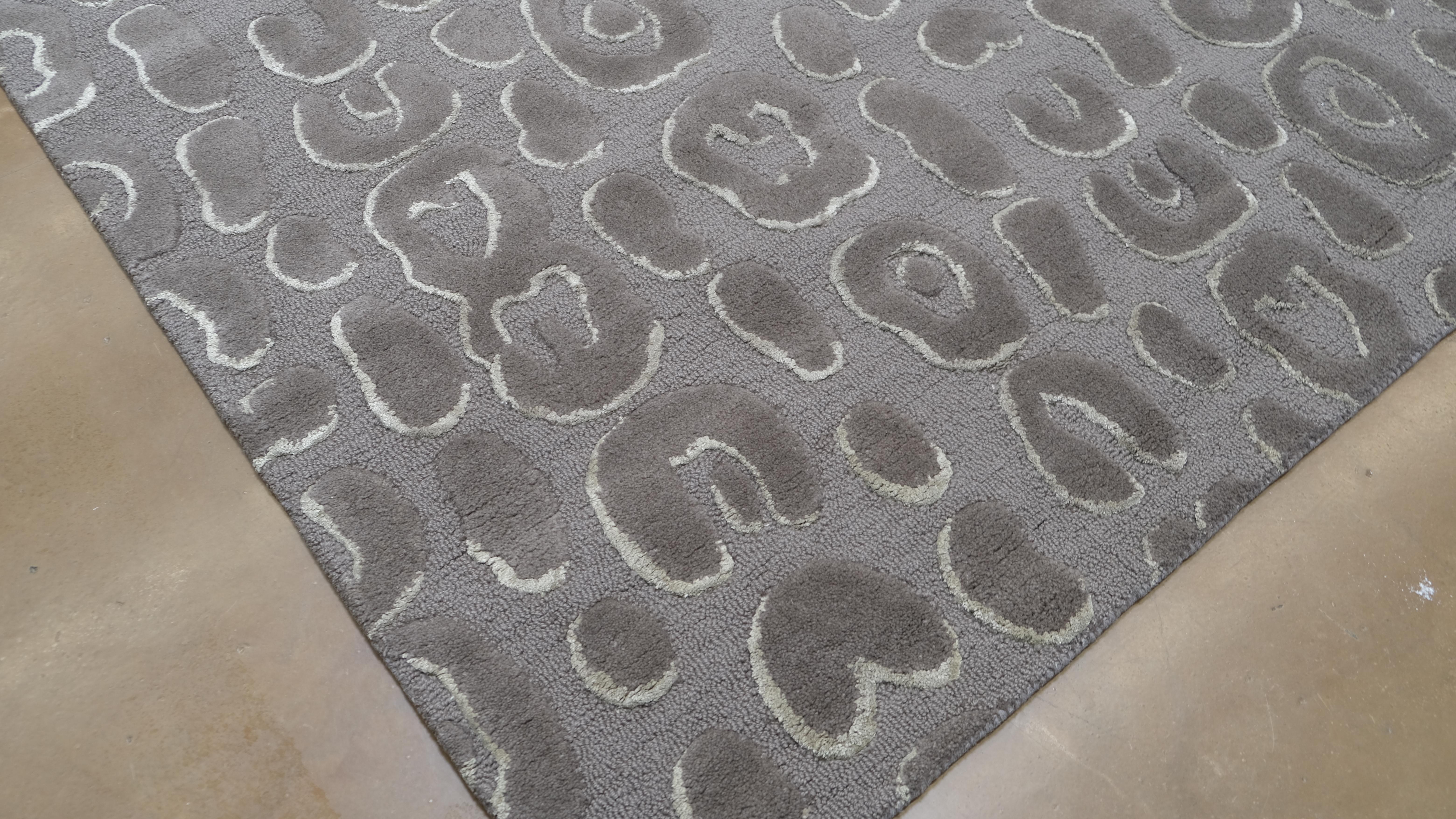 Modernes Leoparden-Design Anthrazitgrau  Wollteppich 8'x10' (21. Jahrhundert und zeitgenössisch) im Angebot