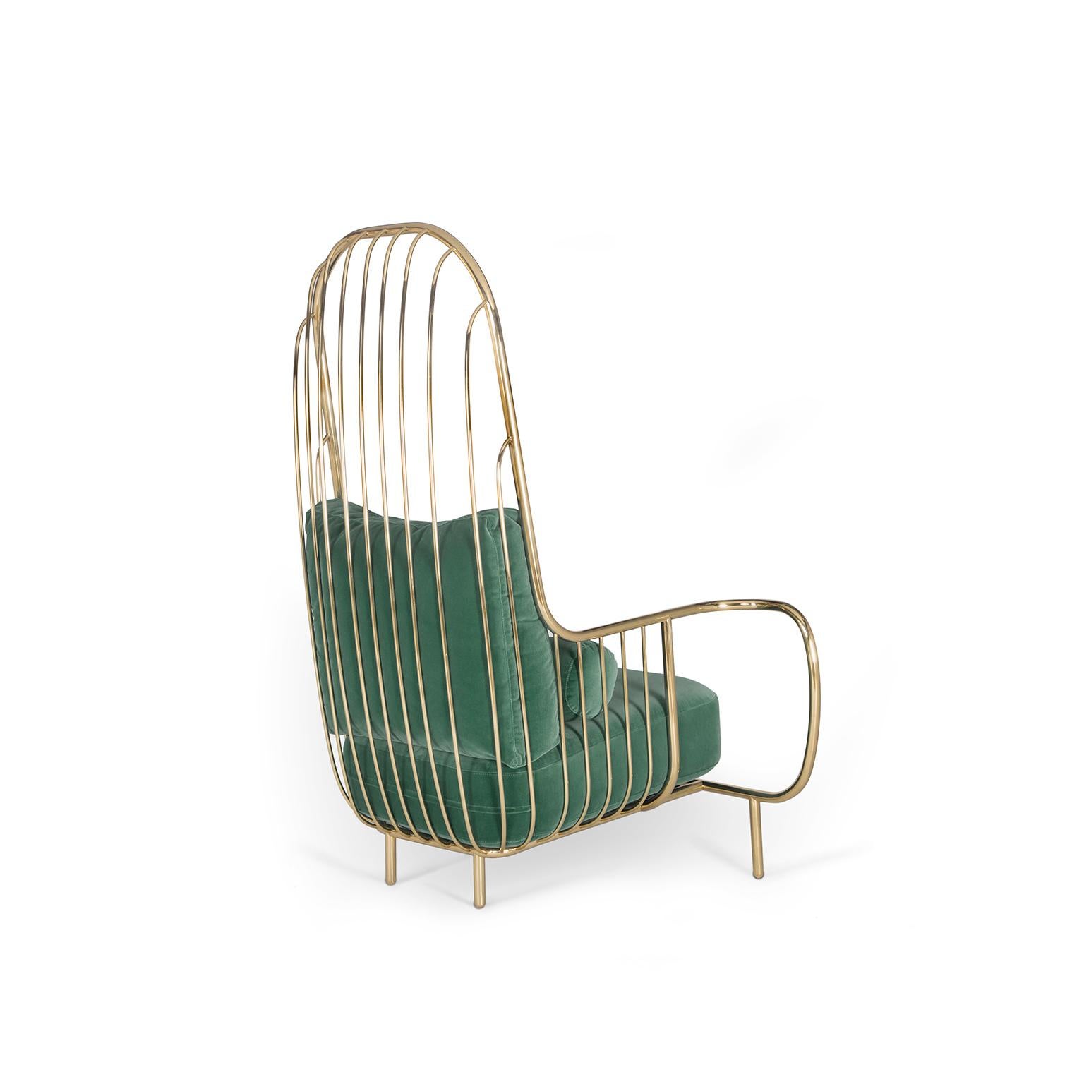 Inspiration: 
The sculptural forms of the 30s inspired the Liberty Collection. The tubular and steel structures that have marked those years are combined with a new inspiration that emphasizes the antagonistic feeling of deprivation of liberty. This