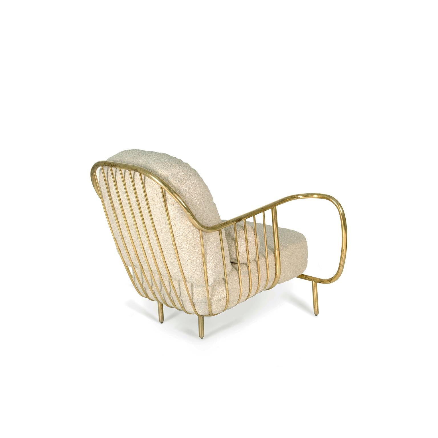 Modern Liberty Armchair Low Back Aged Polished Brass and Beige Bouclé Cushions For Sale 1