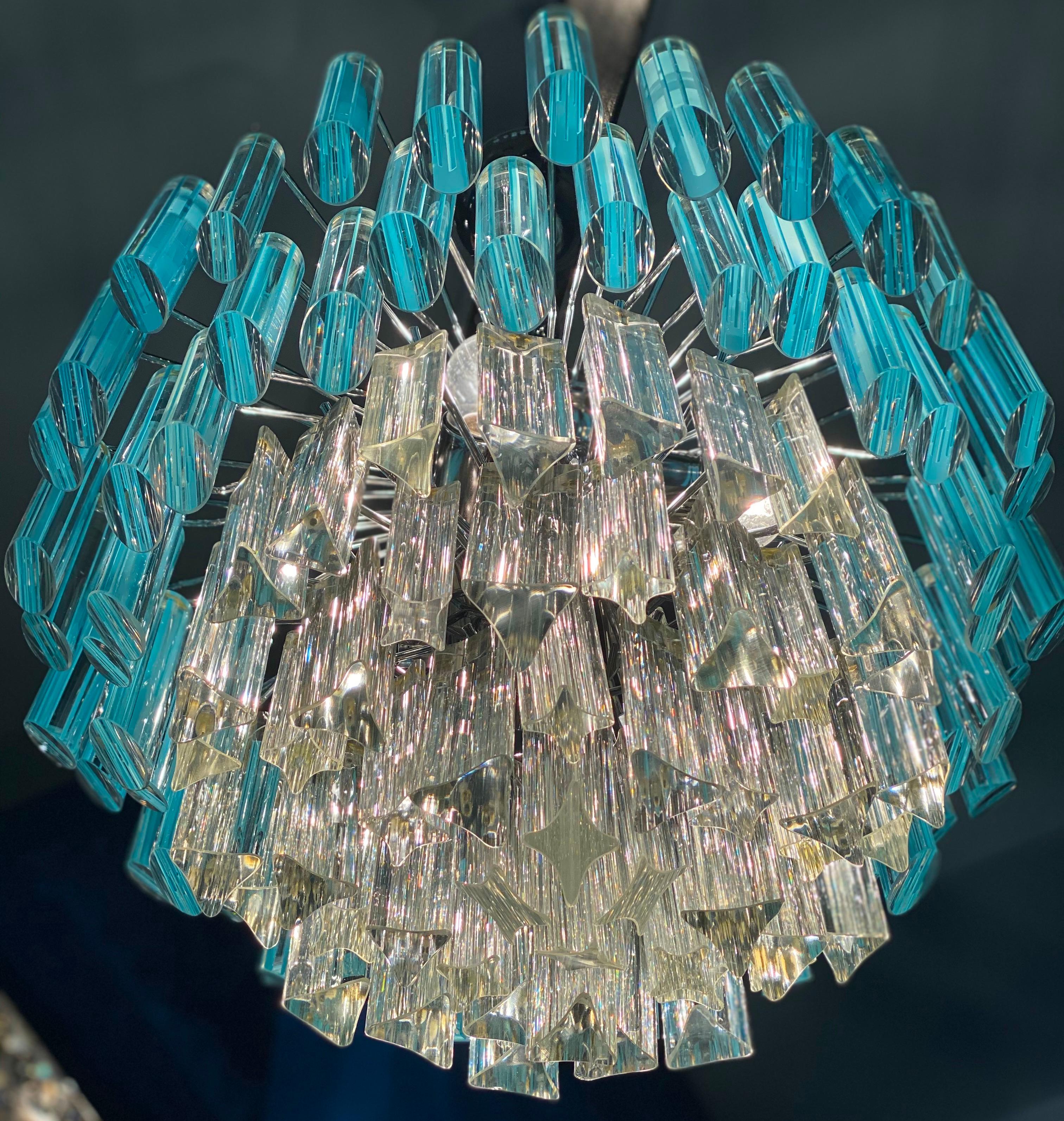 Modern Light Blu Crystal Prism Murano Glass Chandelier, 1970 In Excellent Condition For Sale In Rome, IT
