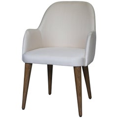 Fauteuil de salle à manger moderne en tissu ivoire clair et crème avec base en chêne