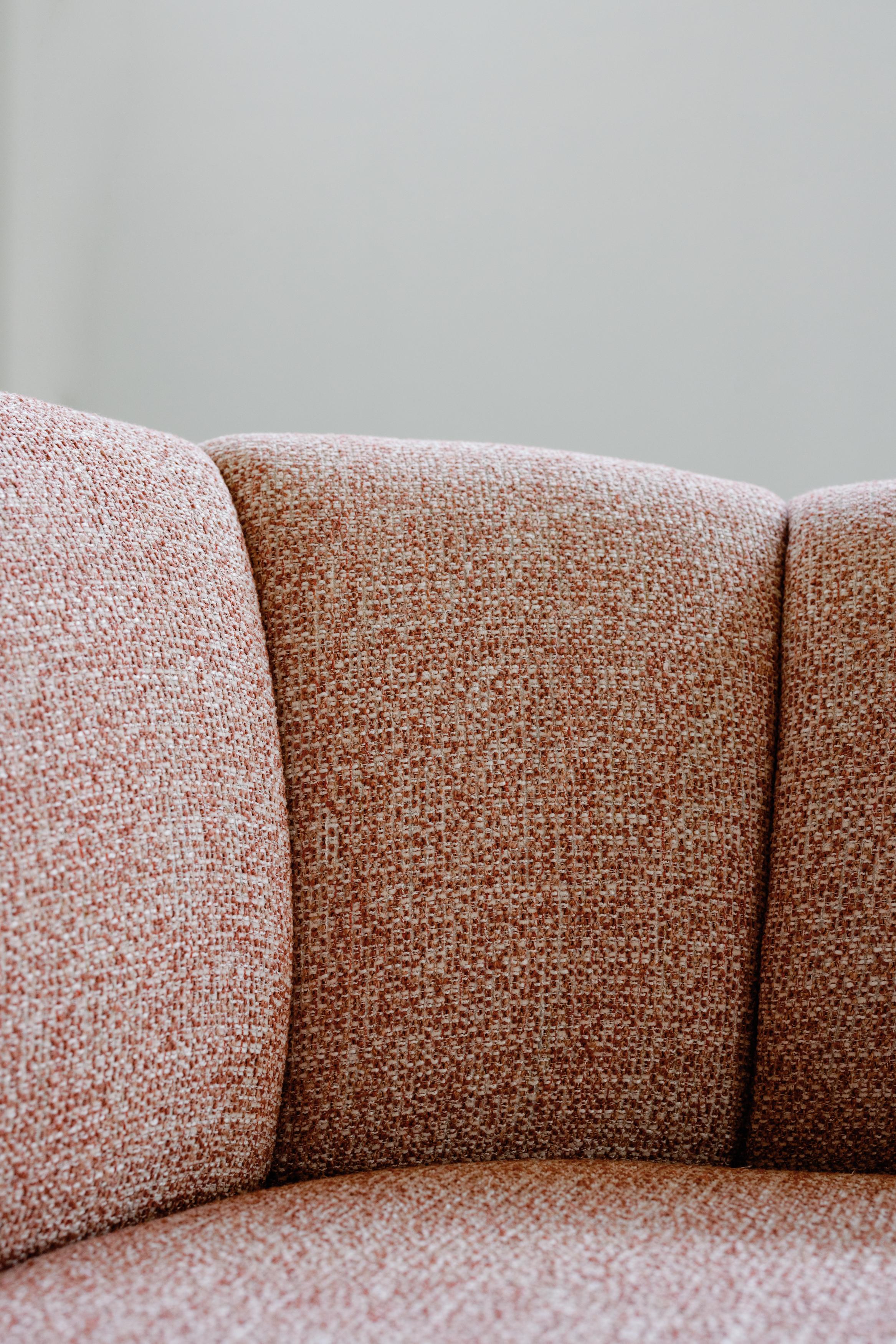 Modern Lisboa Sofa Terracotta Jacquard Fabric Handmade in Portugal by Greenapple For Sale 5