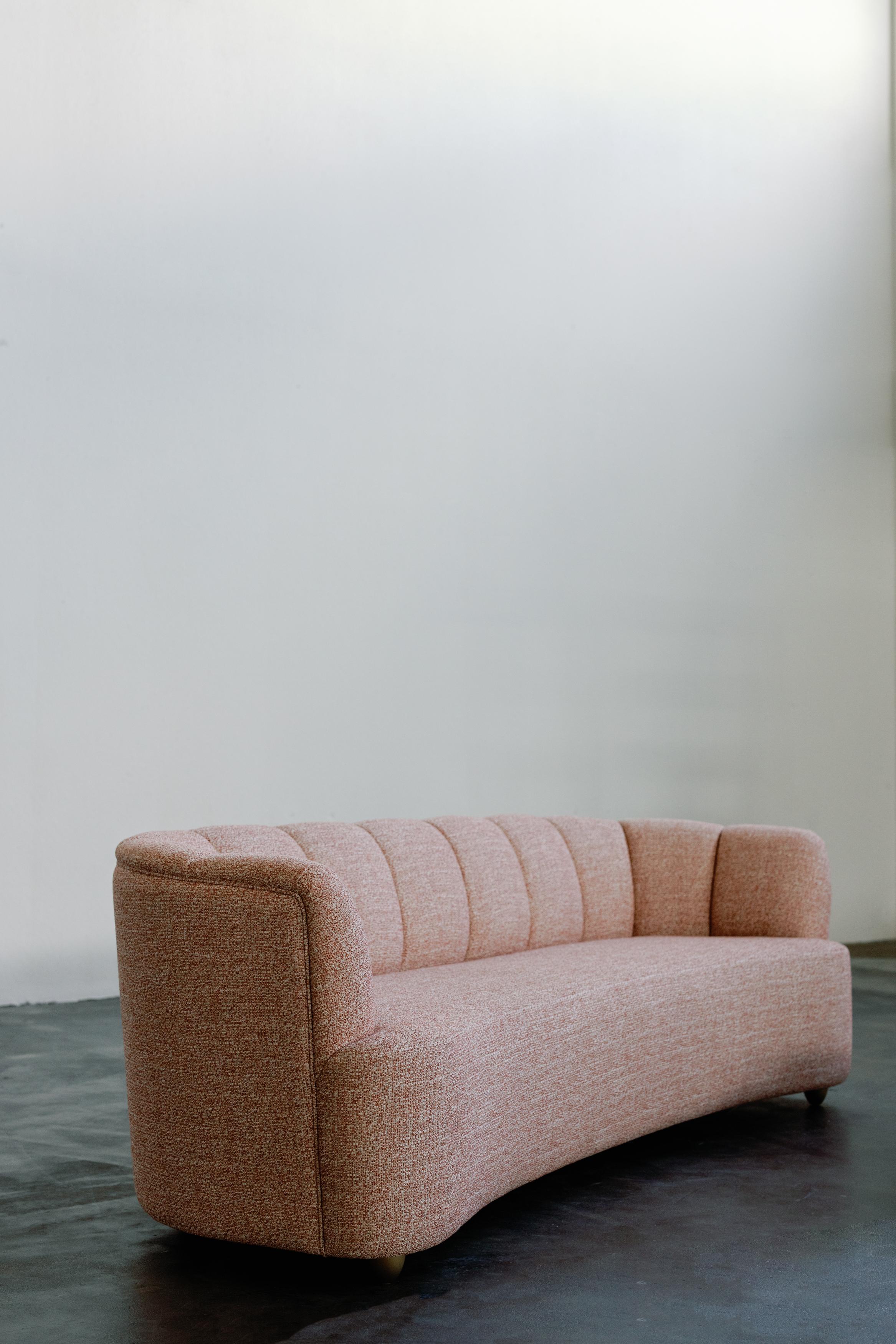 Lisboa sofa, Modern Collection, Handcrafted in Portugal - Europe by Greenapple.

A masterfully crafted sofa whose robust wooden structure and high-quality memory foam retain their shape even with frequent use. Lisboa is upholstered in a Terracotta