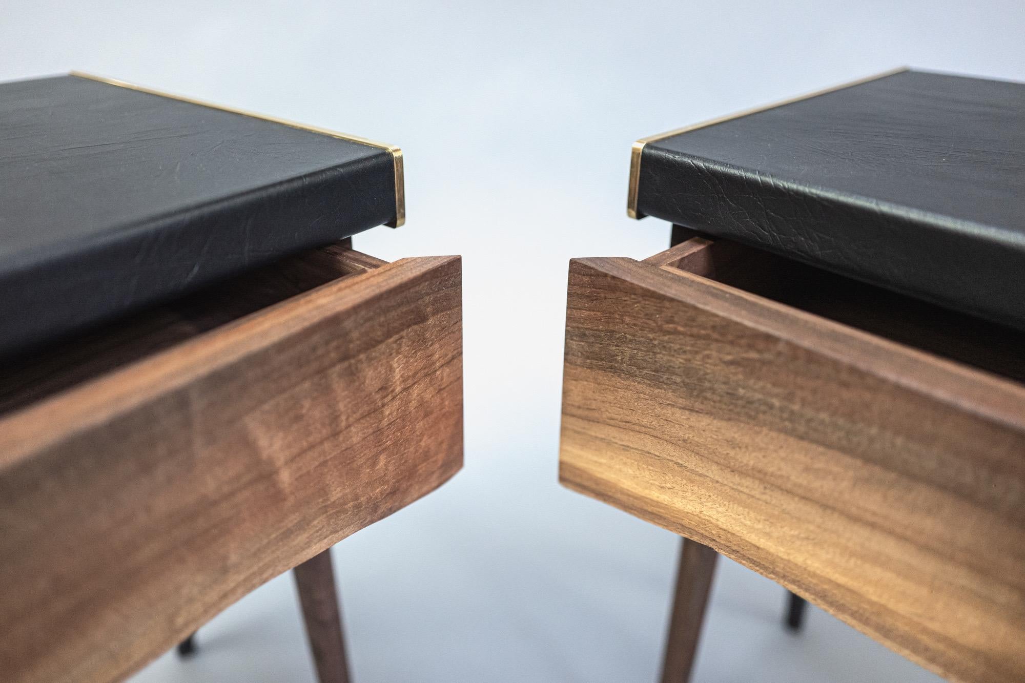 Modern Live Edge Claro Walnut Table with Drawer Leather Top and Brass Detail In New Condition For Sale In New York, NY