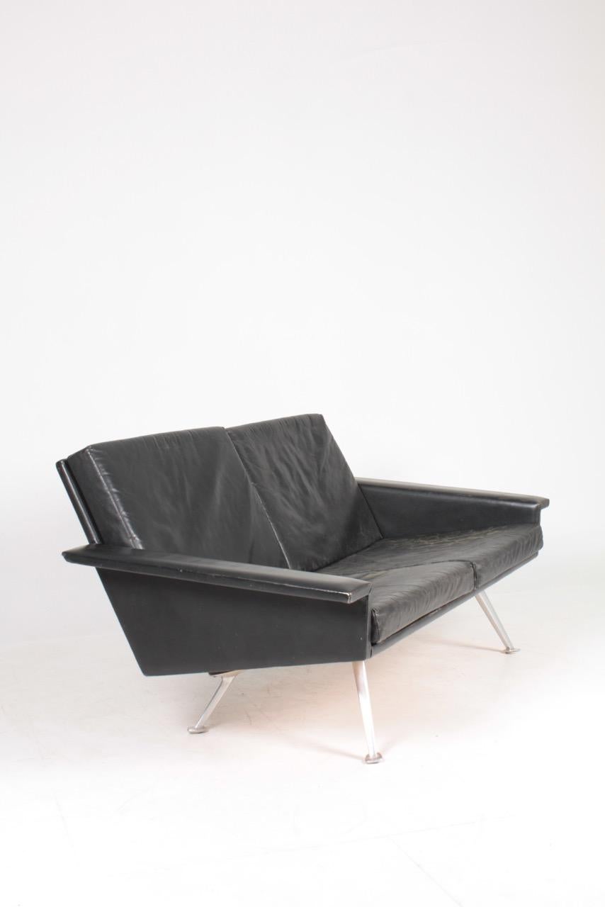 Mid-20th Century Modern Looking Midcentury Sofa in Patinated Leather, Danish Design, 1960s