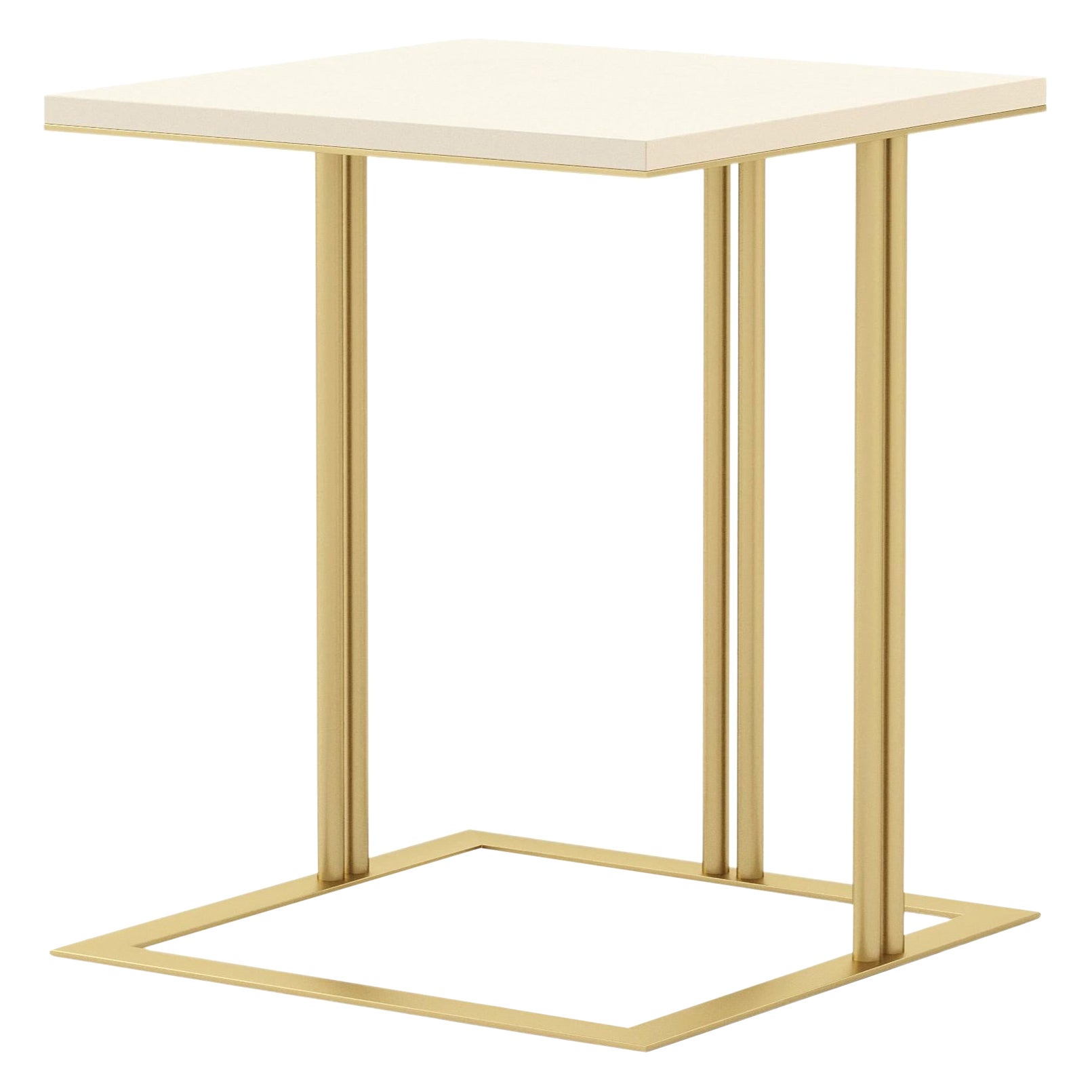 Table d'appoint moderne Louise en laque et laiton, fabriquée à la main par Stylish Club