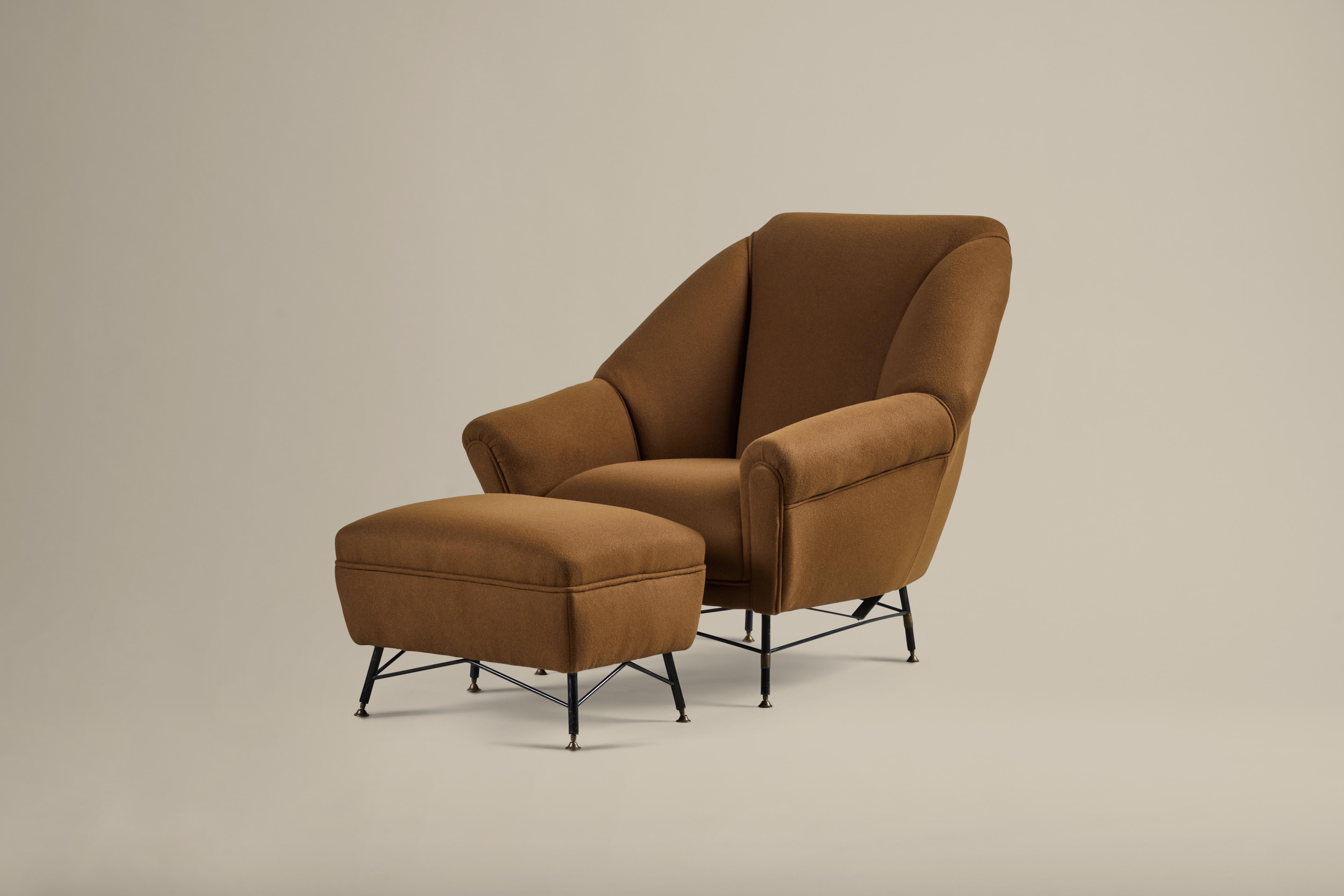 This fabric and metal lounge chair and ottoman are designed in the style of Augusto Bozzi, with Eiffel legs and tailored brown upholstery. Vintage condition with new upholstery. Wear consistent with age and use. See images for details.

Chair