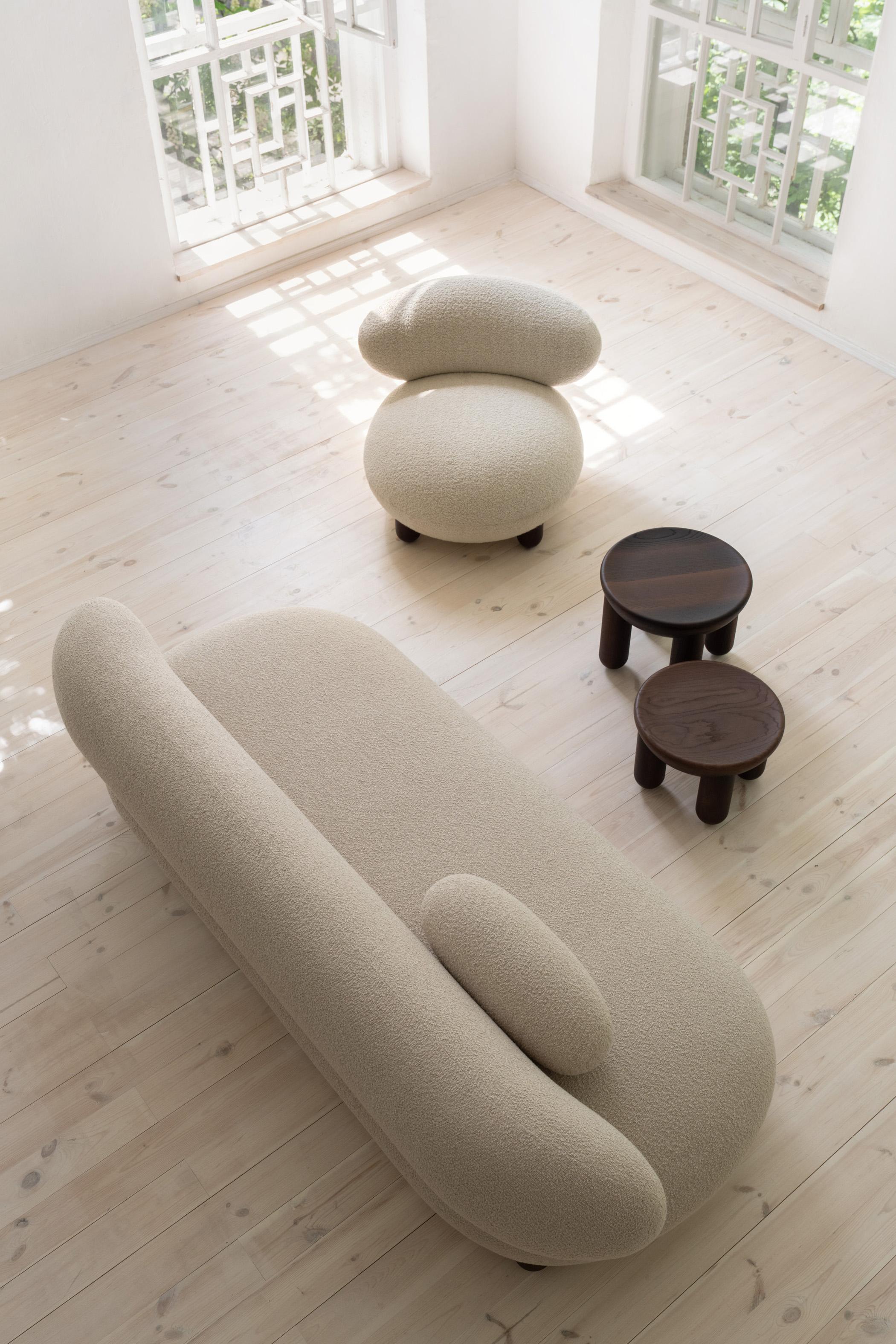 Sofá moderno Lounge Flock en tejido Boucle Ancho 240 cm by NOOM Piel de carnero en venta