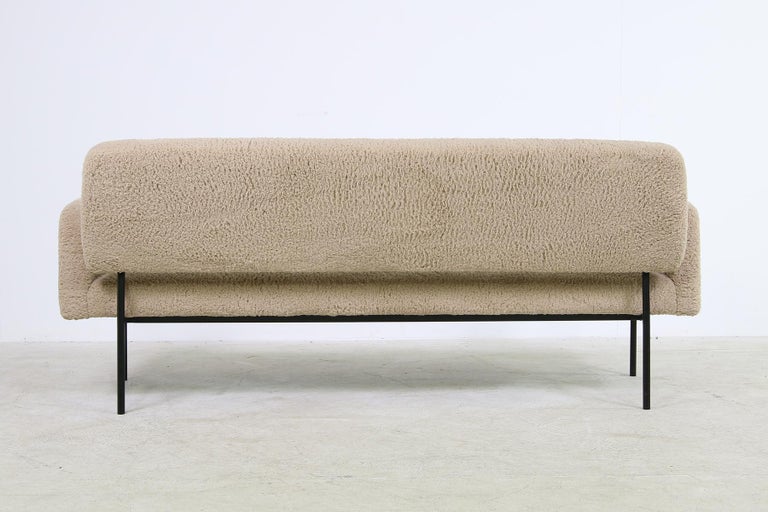 Modern Lounge Sofa + 2 Armchairs Nathan Lindberg Mod. 42/43 Teddy Fur Sheepskin For Sale 2