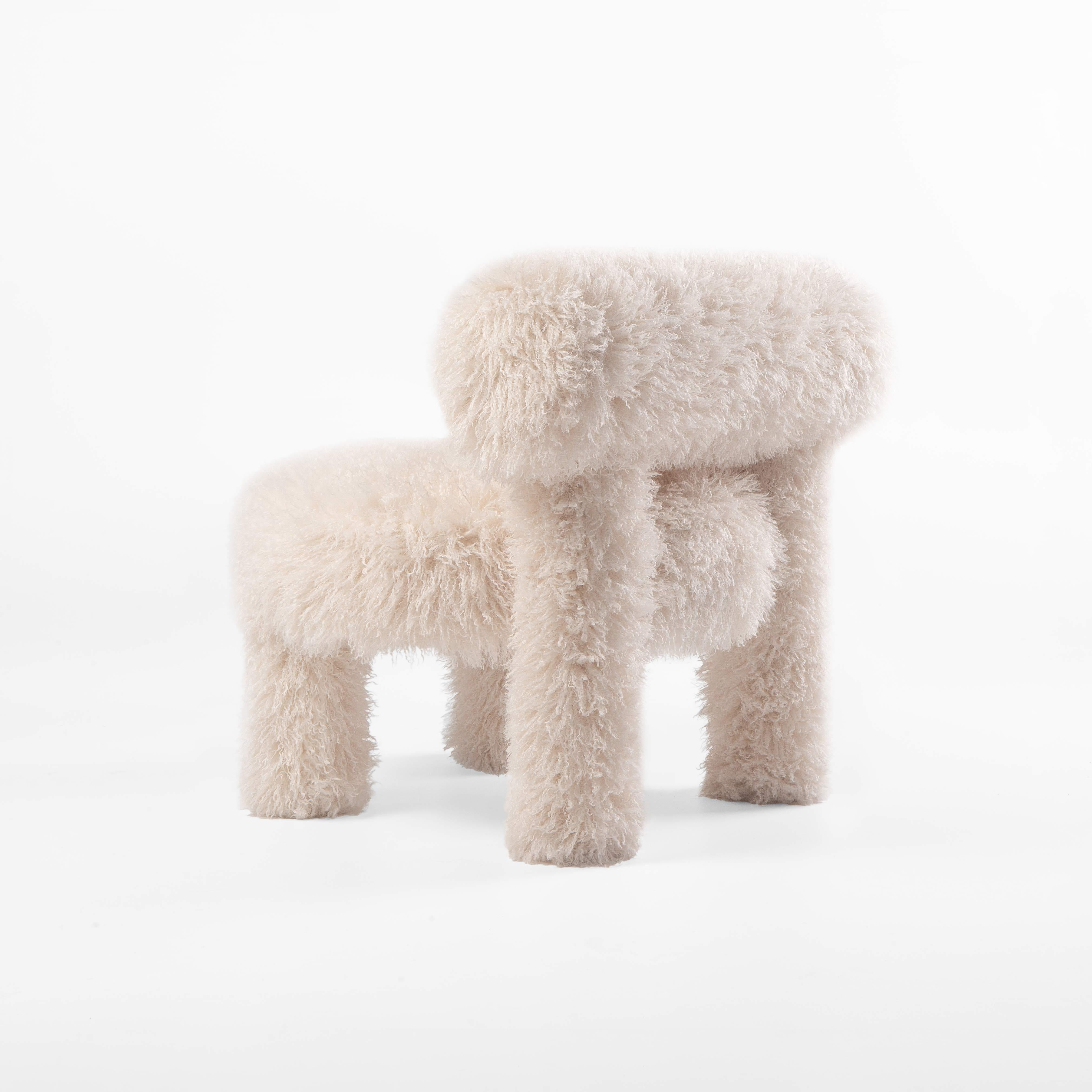 Modern Low Chair Gropius CS1 Fluffy Edition with Ottoman in Faux Fur by NOOM For Sale 2
