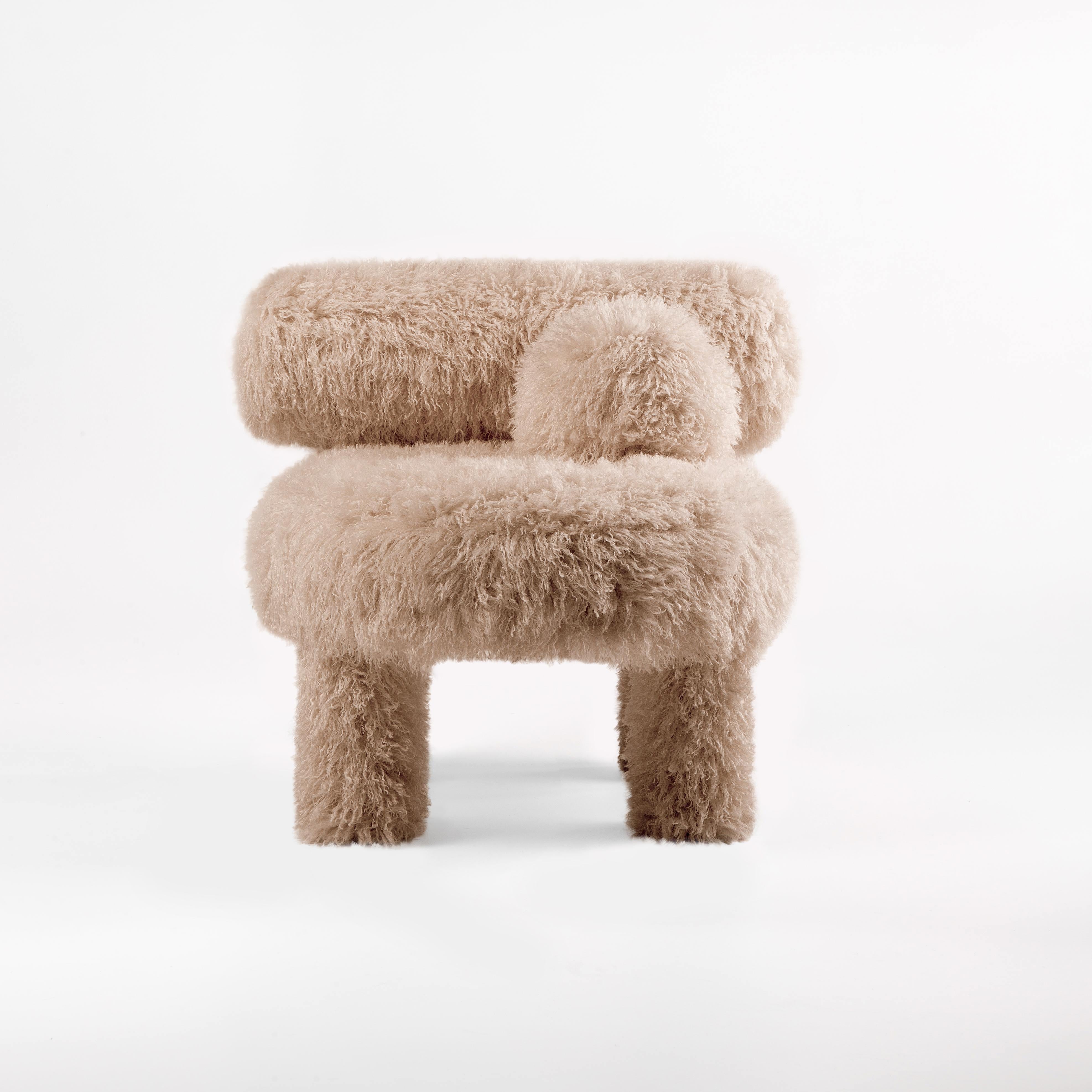 Poltroncina moderna Gropius CS1 Fluffy in ecopelliccia rosa azur premium di NOOM In condizioni Nuovo in vendita a Paris, FR