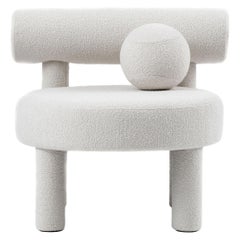 Modern Low Chair Gropius CS1 in Jab Ascendent Boucle by NOOM