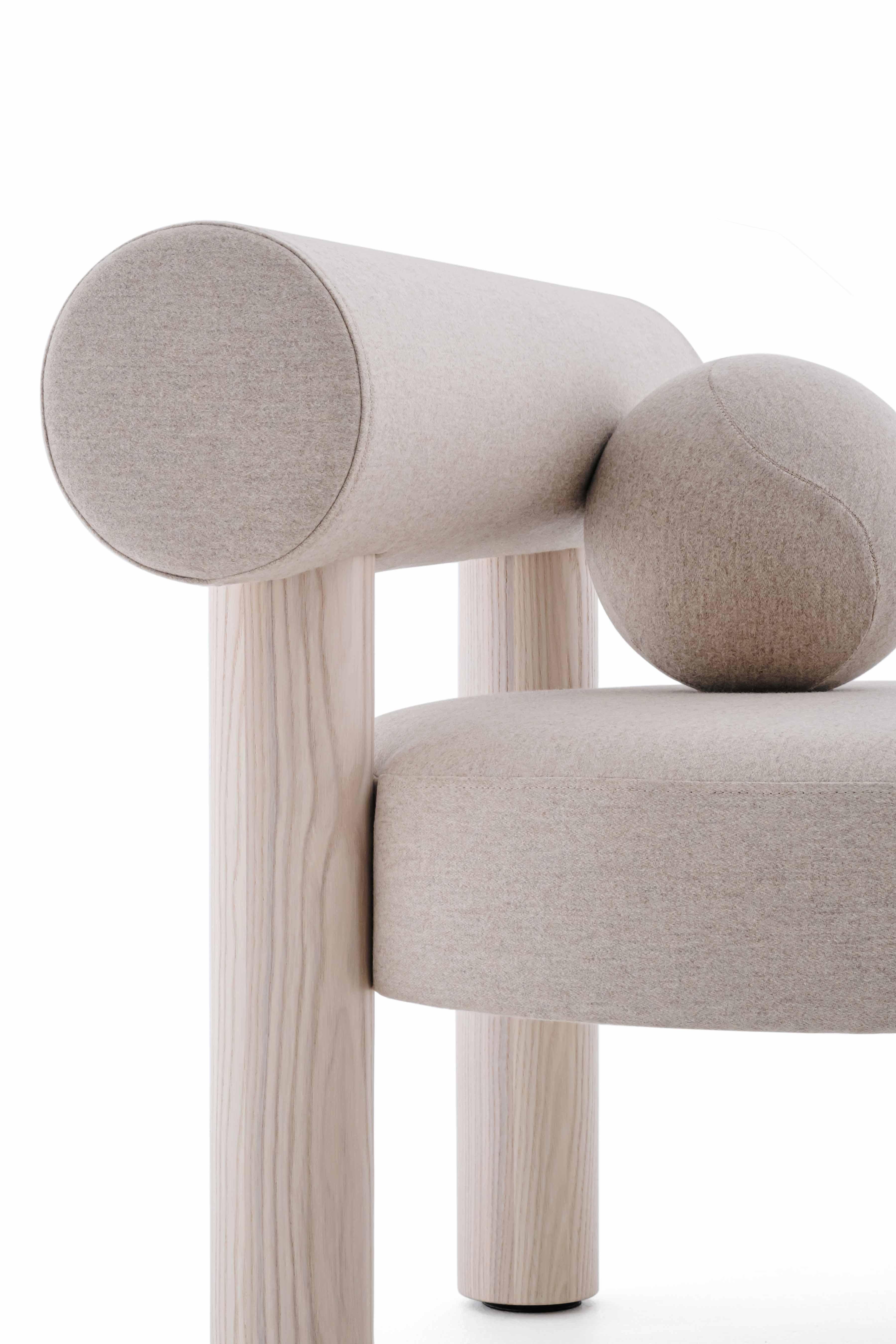 Modern Low Chair Gropius CS2 Fluffy in Azur Faux Fur with Wooden Legs by Noom For Sale 3