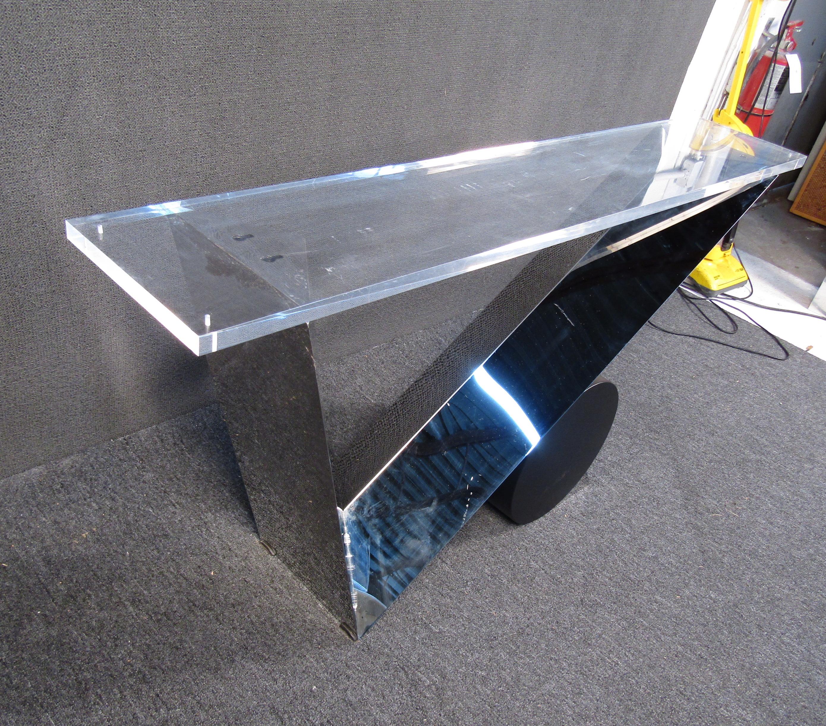 Modern Lucite and Mirror Console Table In Good Condition In Brooklyn, NY