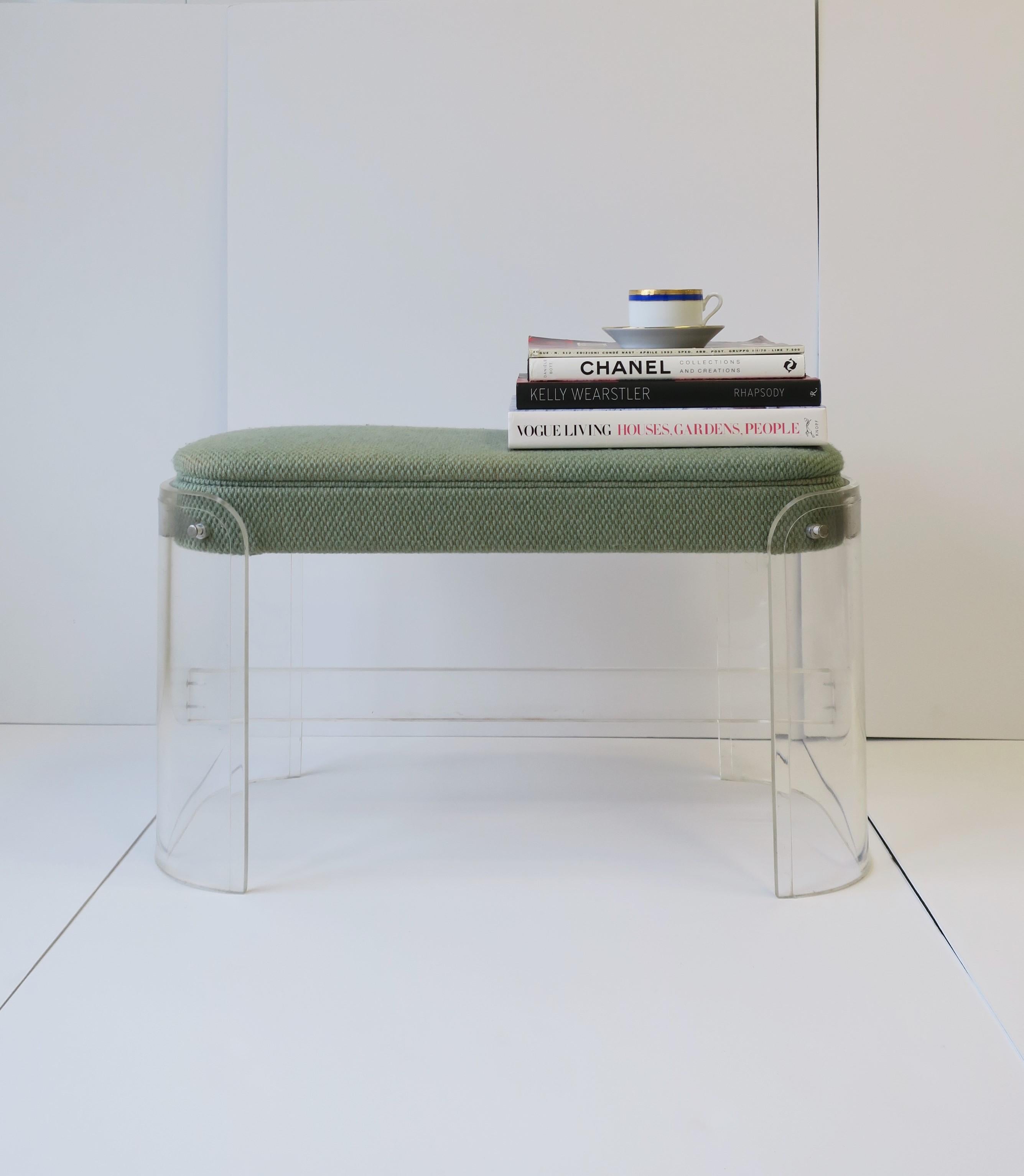 Mid-20th Century Modern Lucite Bench