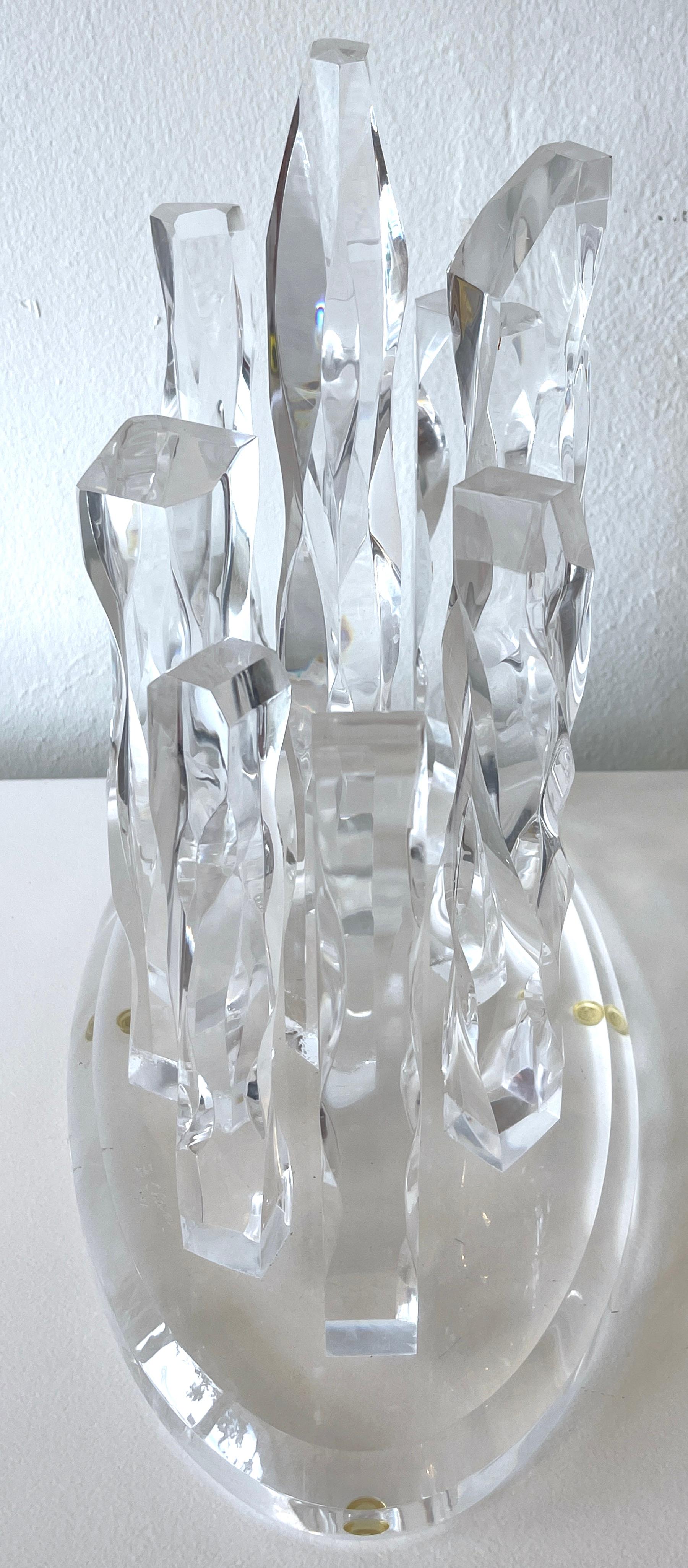 Calco Scultura moderna in lucite 'Cityscape' Firmata, Z. Chaim '01 in vendita