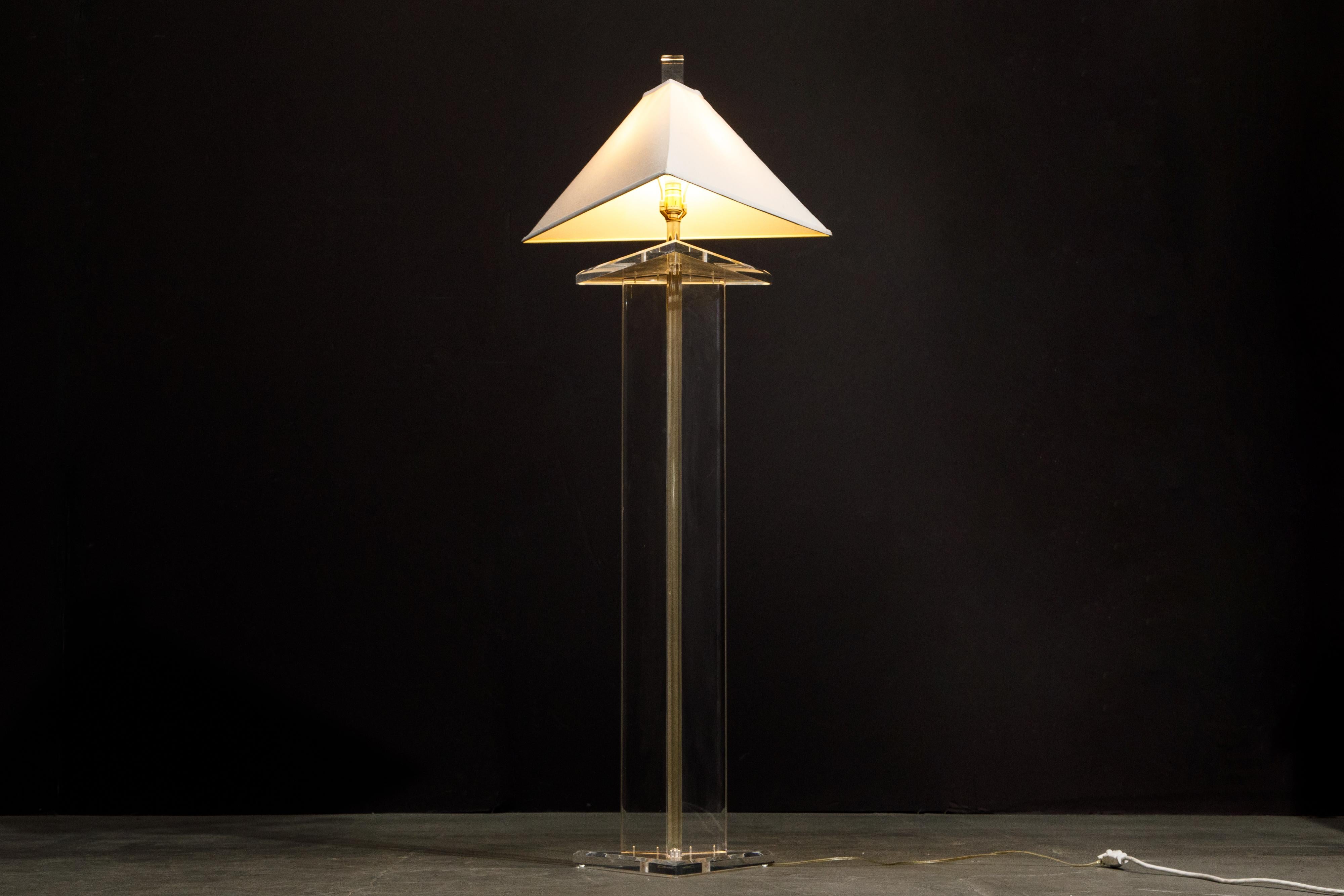 Modern Lucite Floor Lamp by Marlee, circa 1970s, Signed In Good Condition In Los Angeles, CA