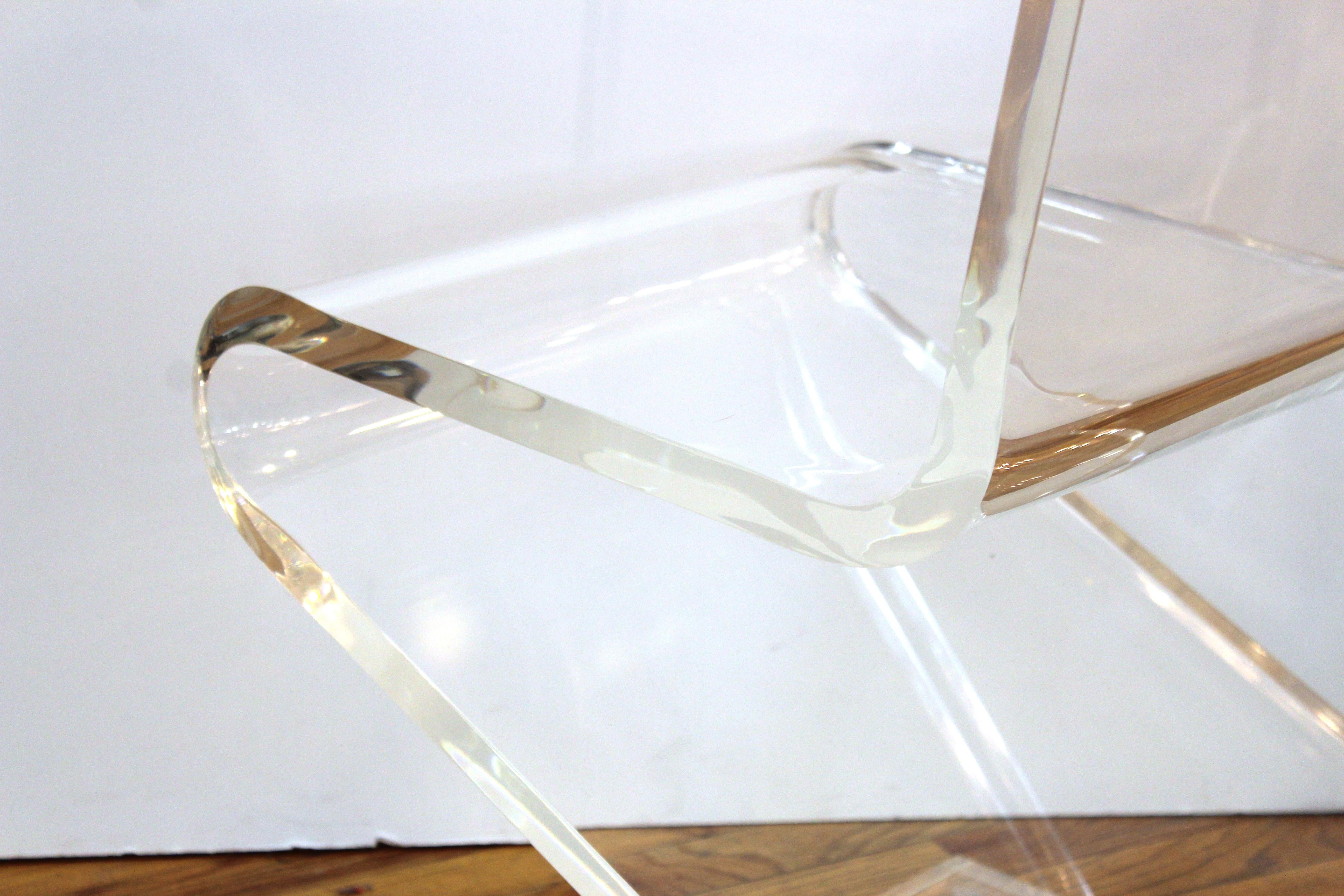 Modern Lucite 'Z' Cantilever Chair 1