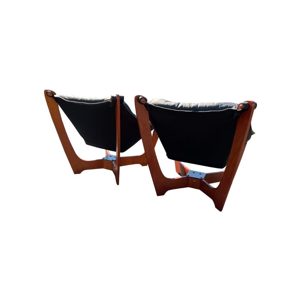 XXI secolo e contemporaneo Modern Luna Floating Designer Chairs in Black Leather a Pair in vendita