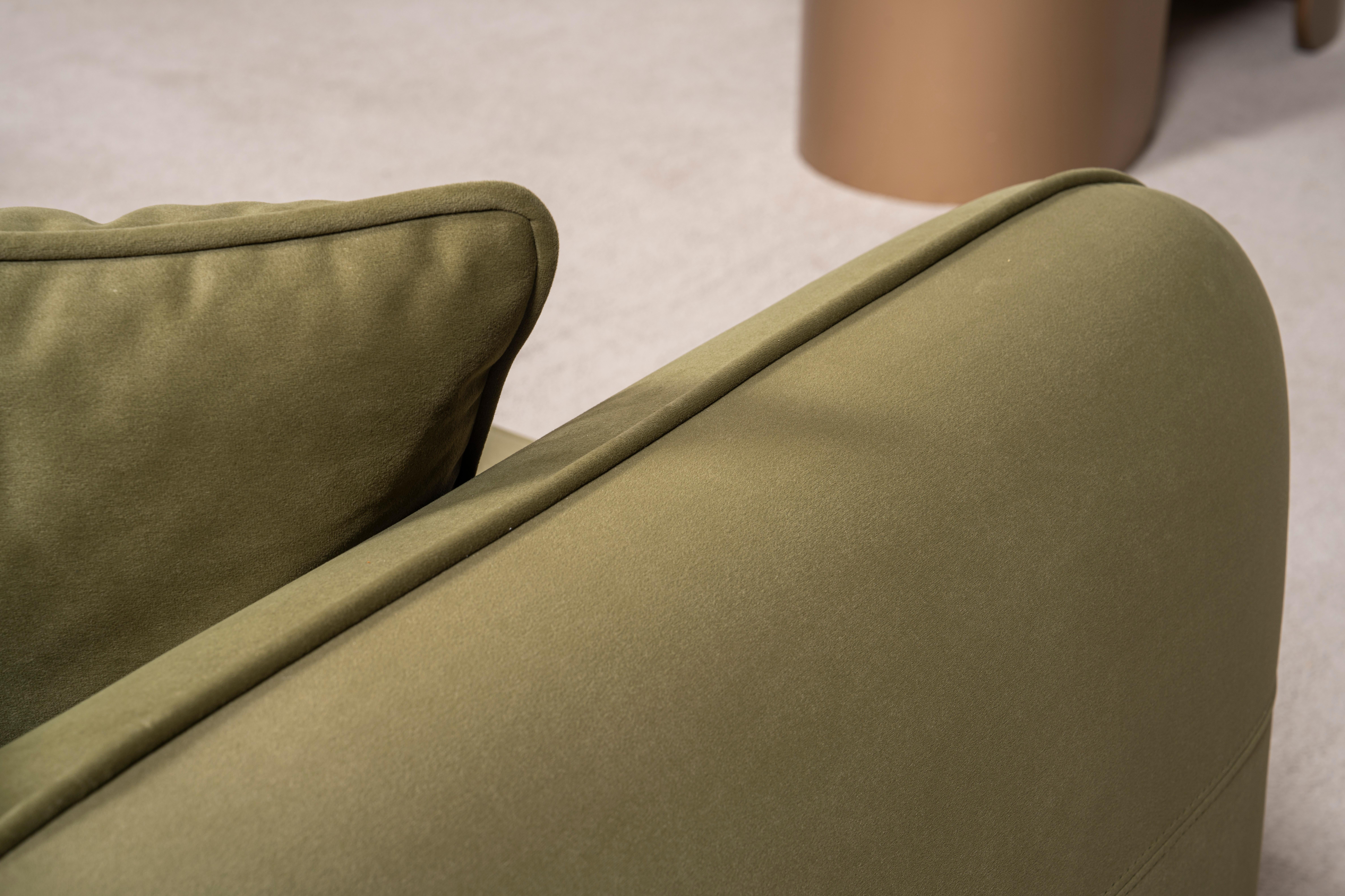 Modern Luna Sofa Set ( 2 Three-Seaters 2 Armchairs) For Sale 10
