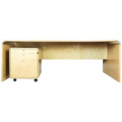 Vintage Modern Luxury Italian Desk in Bird's-Eye Maple by Giovanni Offredi for Saporiti