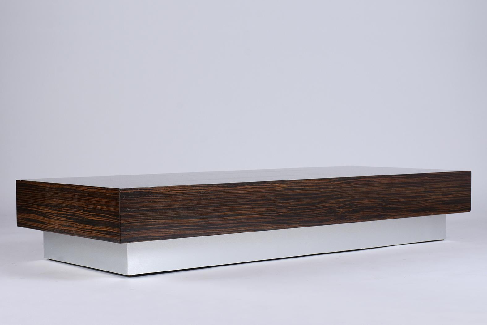 Extraordinary French Mid-Century Modern Macassar Coffee Table For Sale 3