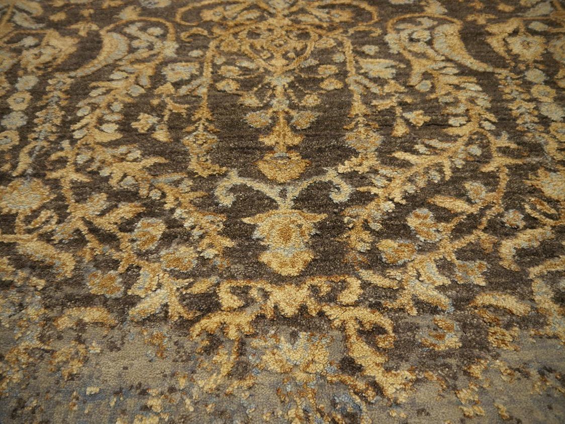 Moderner handgeknüpfter Teppich im Mahal- oder Täbris-Design aus der Djoharian-Kollektion (21. Jahrhundert und zeitgenössisch) im Angebot