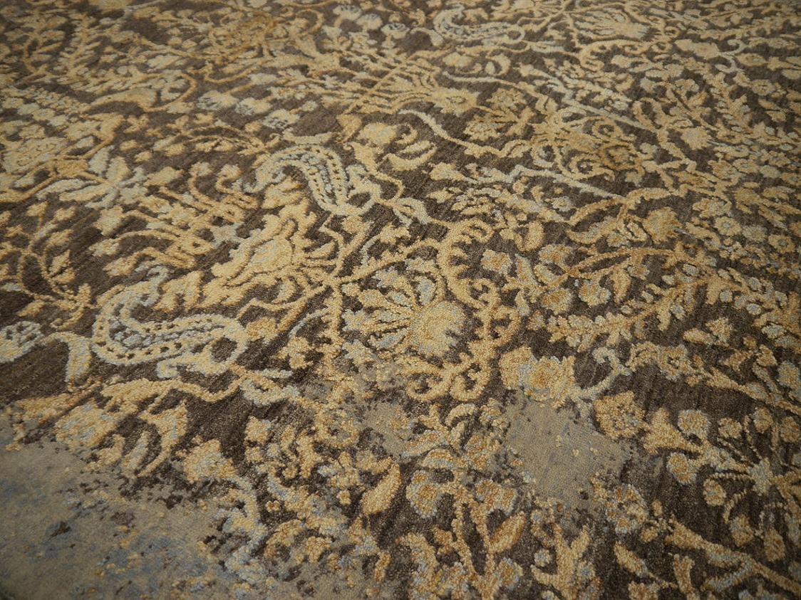 Moderner handgeknüpfter Teppich im Mahal- oder Täbris-Design aus der Djoharian-Kollektion im Angebot 2