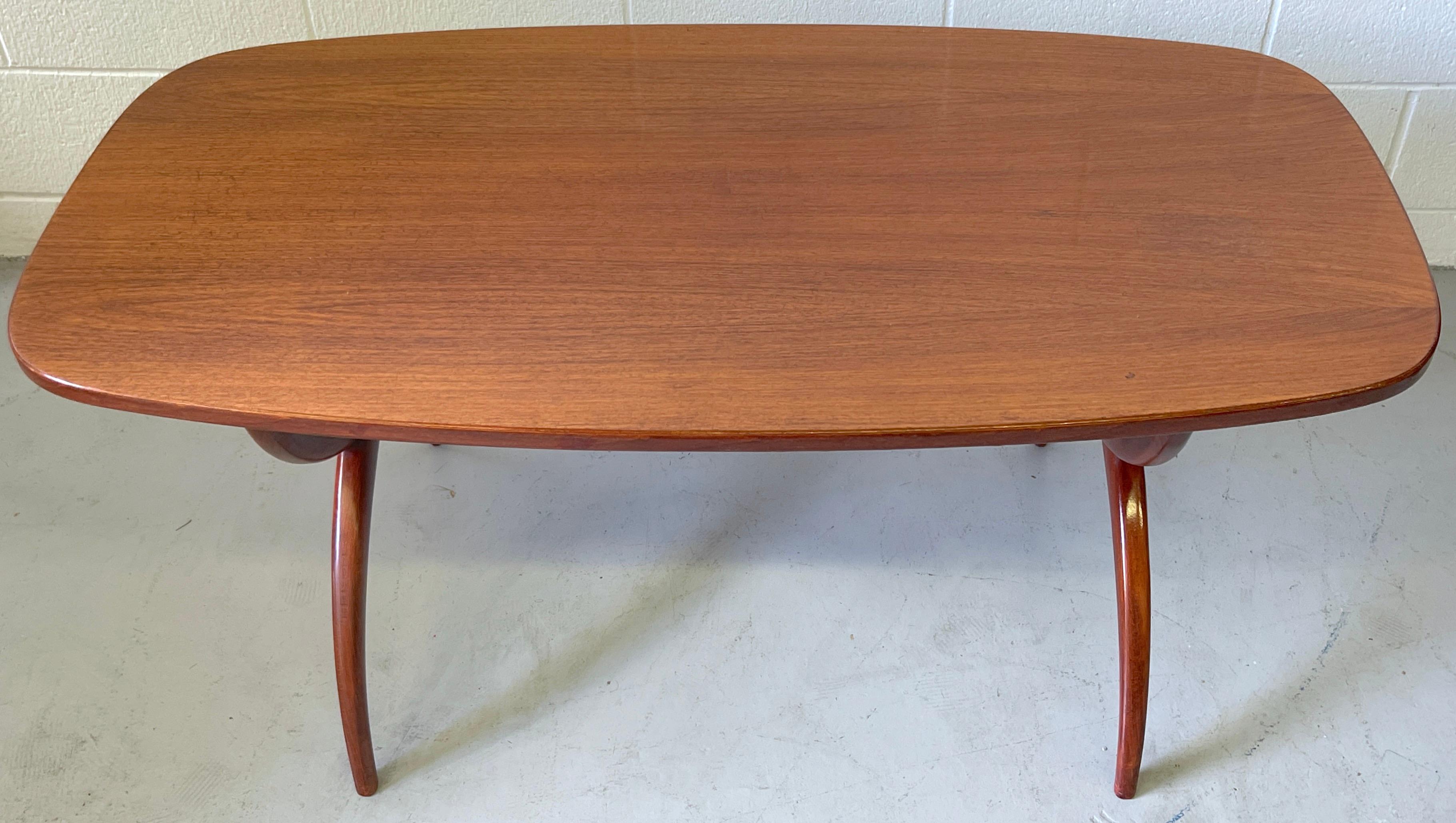 Table basse moderne en acajou et laiton Designée par Yngve Ekström, pour Westbergs Bon état - En vente à West Palm Beach, FL