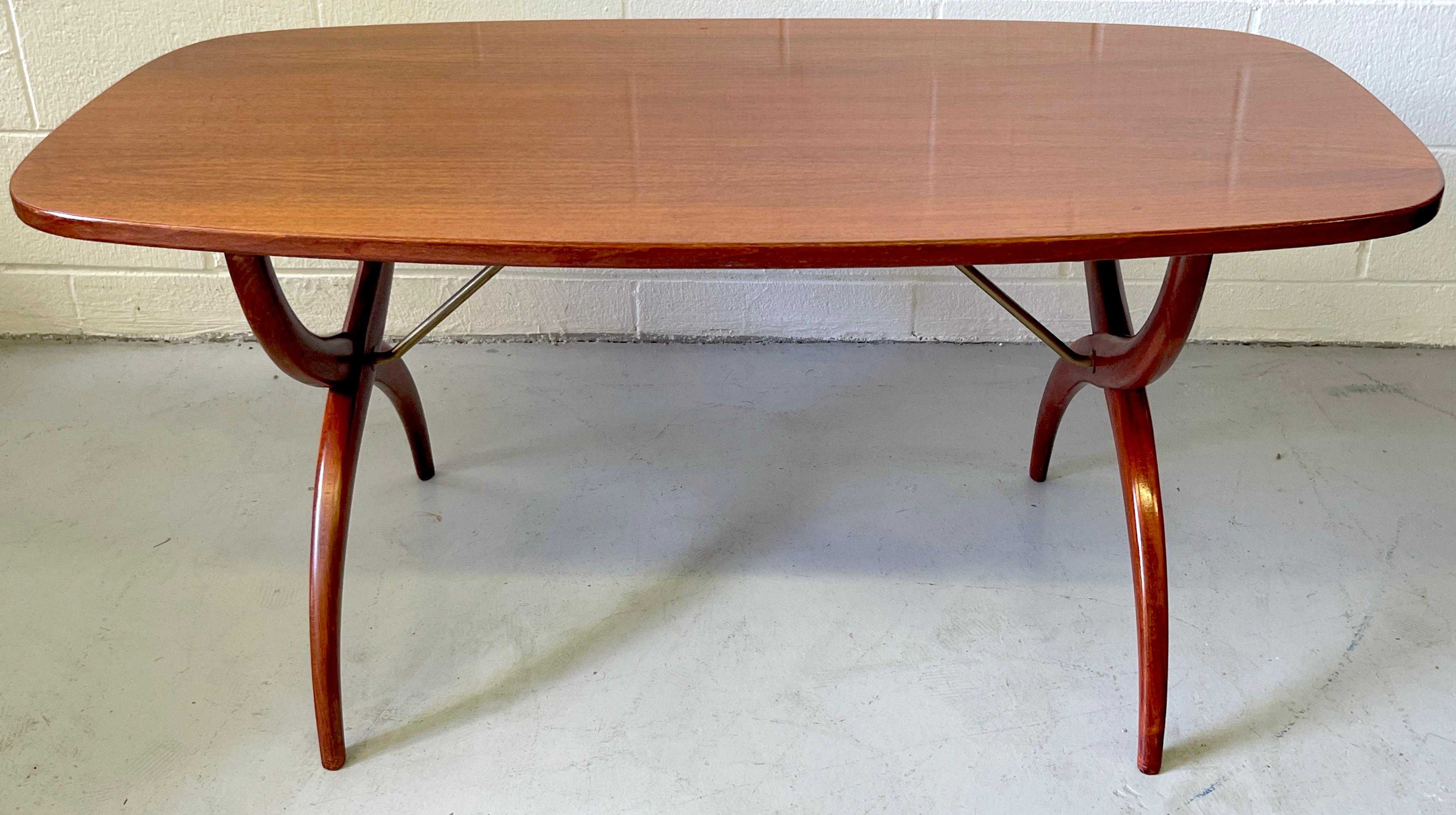 Laiton Table basse moderne en acajou et laiton conçue par Yngve Ekstrm, pour Westbergs en vente