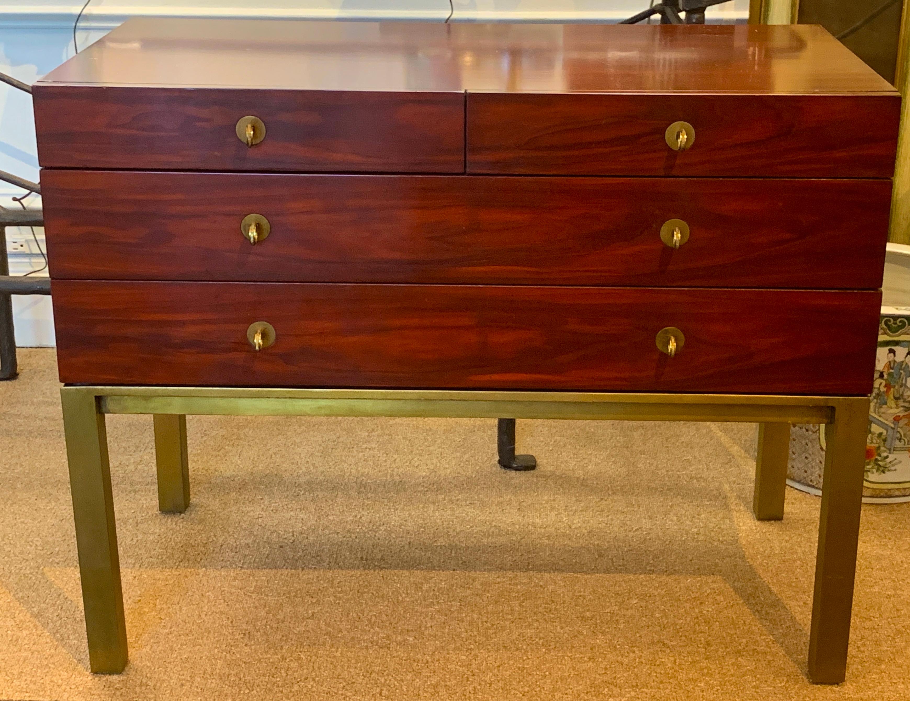 Modern mahogany and bronze chest, by Henredon, of rectangular form the upper rich mahogany case fitted with two upper 18