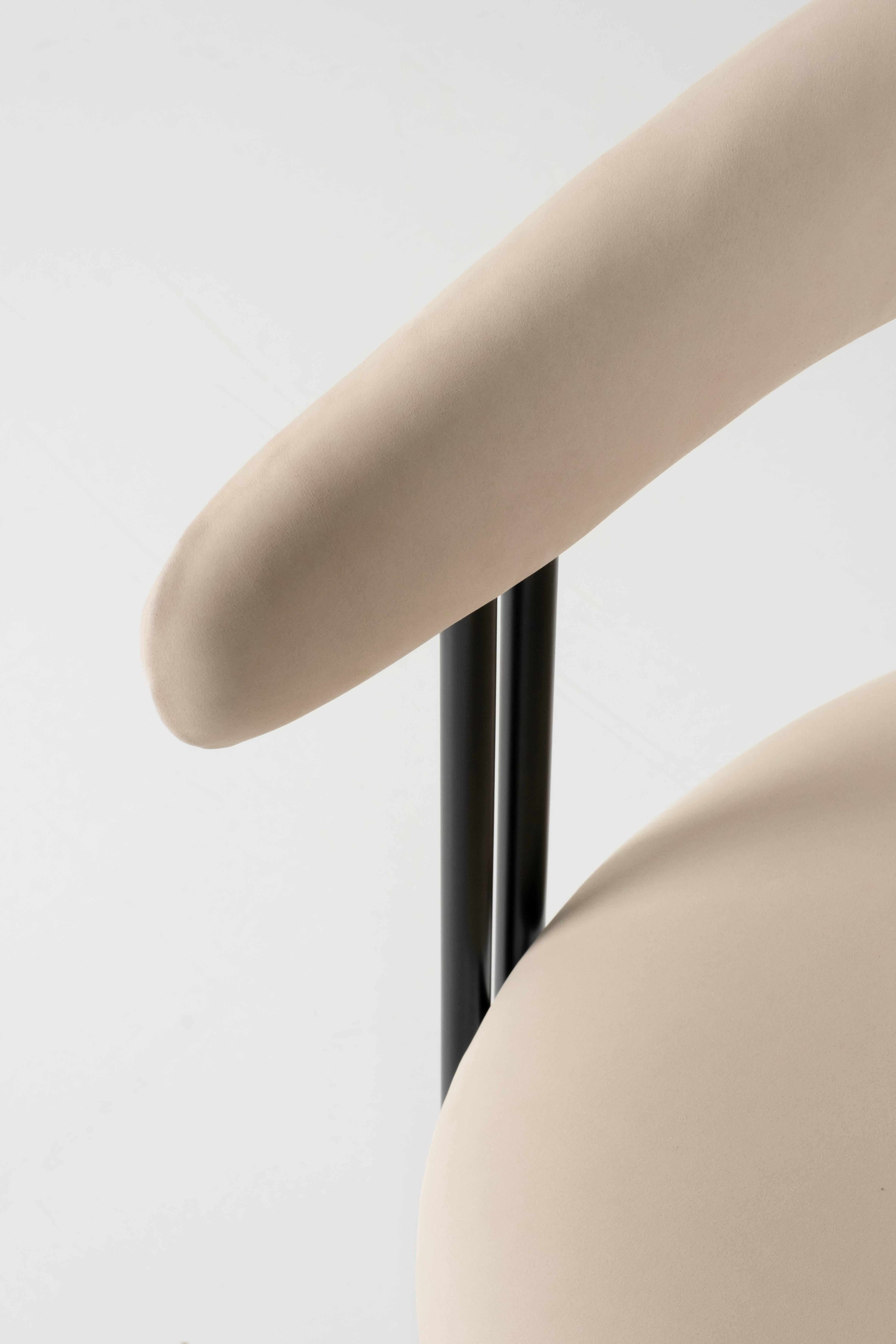 Chaise de salle à manger moderne Maia Set/4, cuir italien beige, fait à la main par Greenapple en vente 4