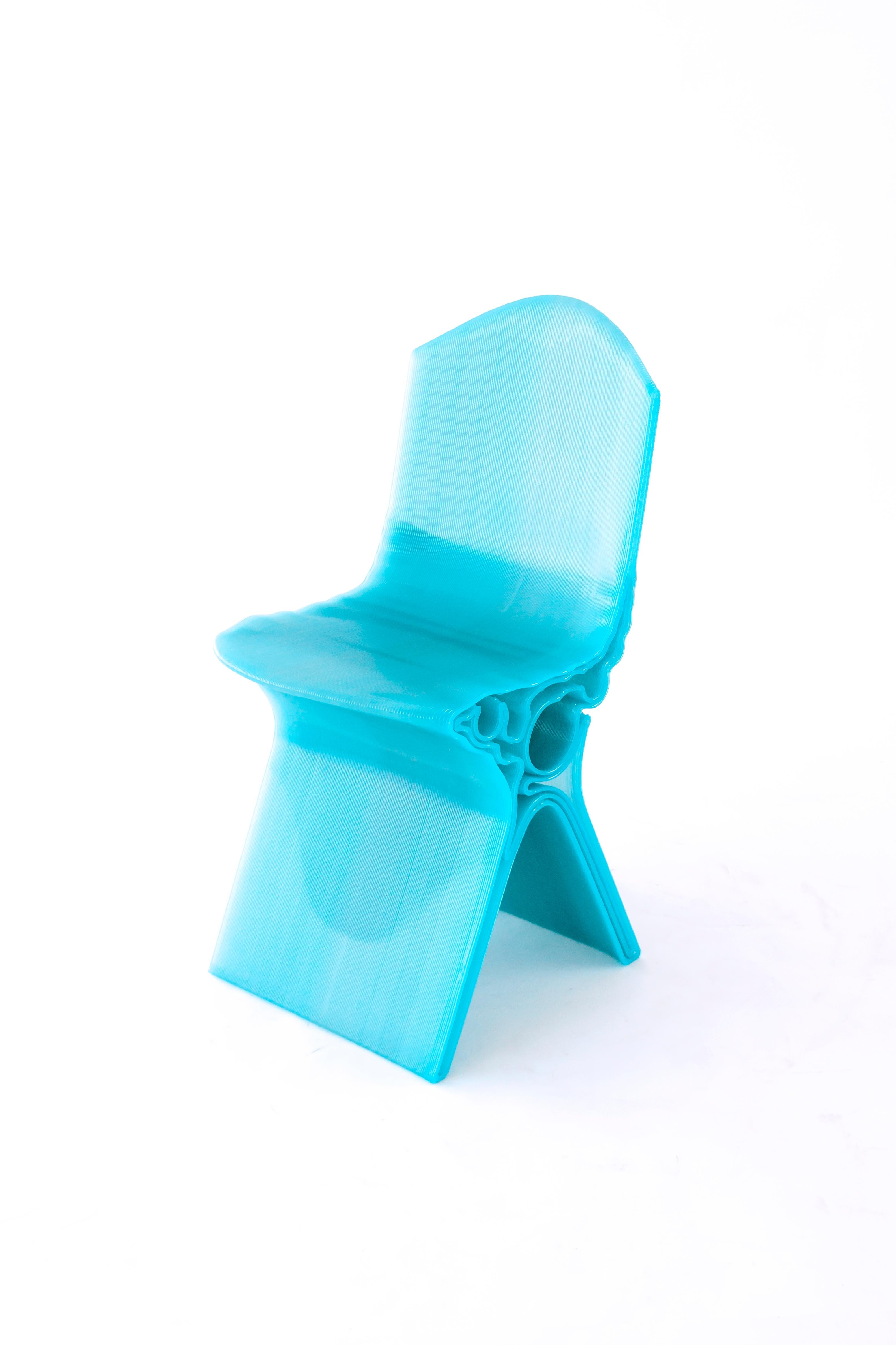 Moderner Manuel Jiménez Nagami Esszimmerstuhl aus 3D-gedrucktem, recyceltem Kunststoff (Maschinell gefertigt) im Angebot