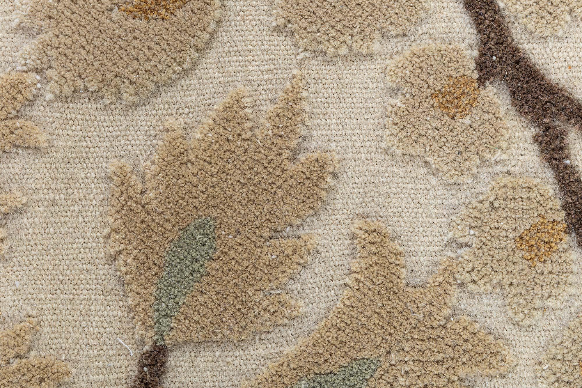 Modern Maple design rug by Doris Leslie Blau
Size: 10'0