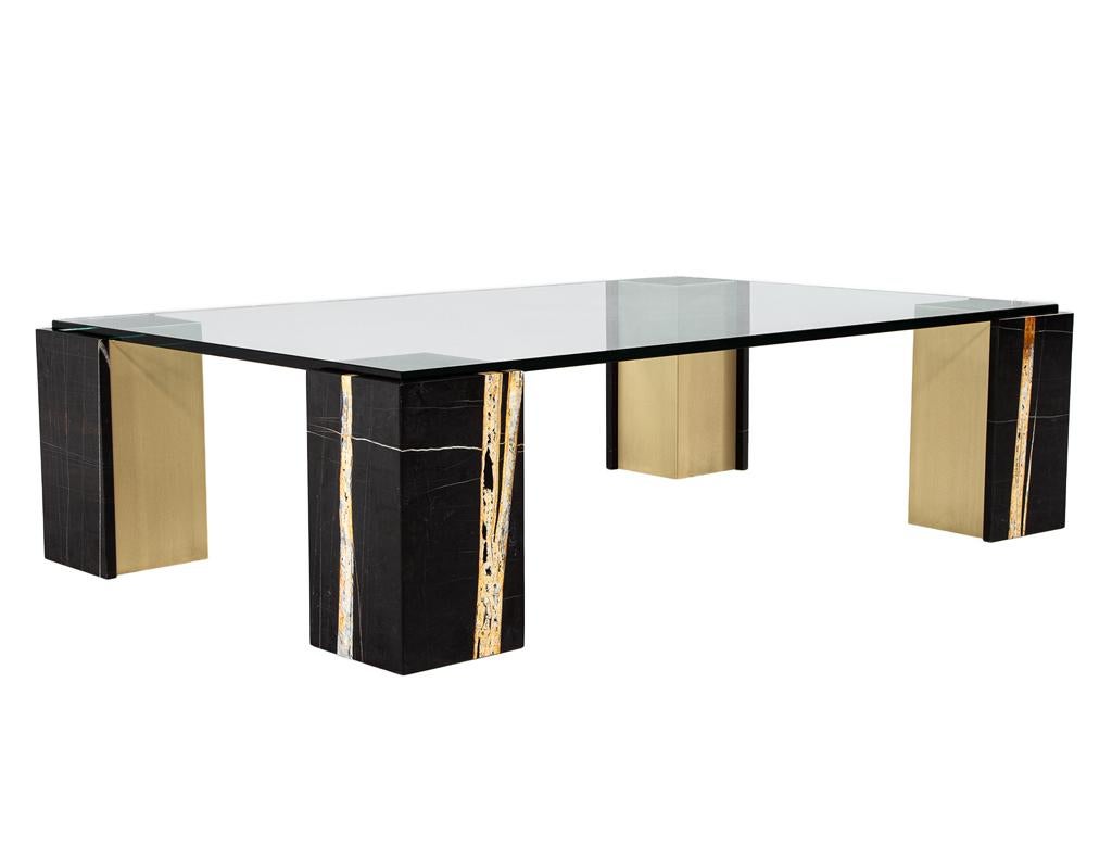 Table basse moderne en marbre et laiton par Carrocel en vente 4