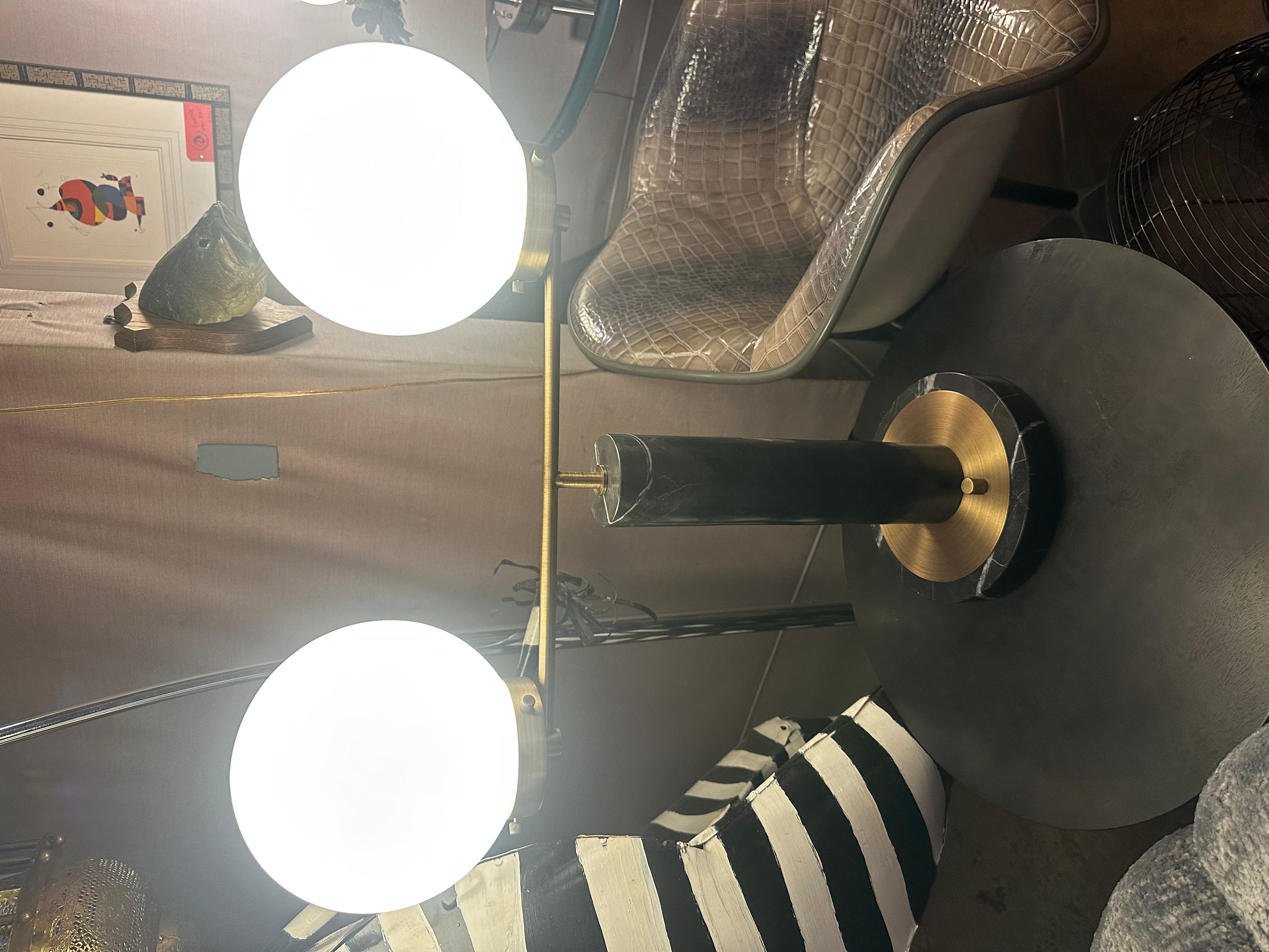 Modern Marble and Brass Table Lamps with 2 White Ball Shades For Sale 4