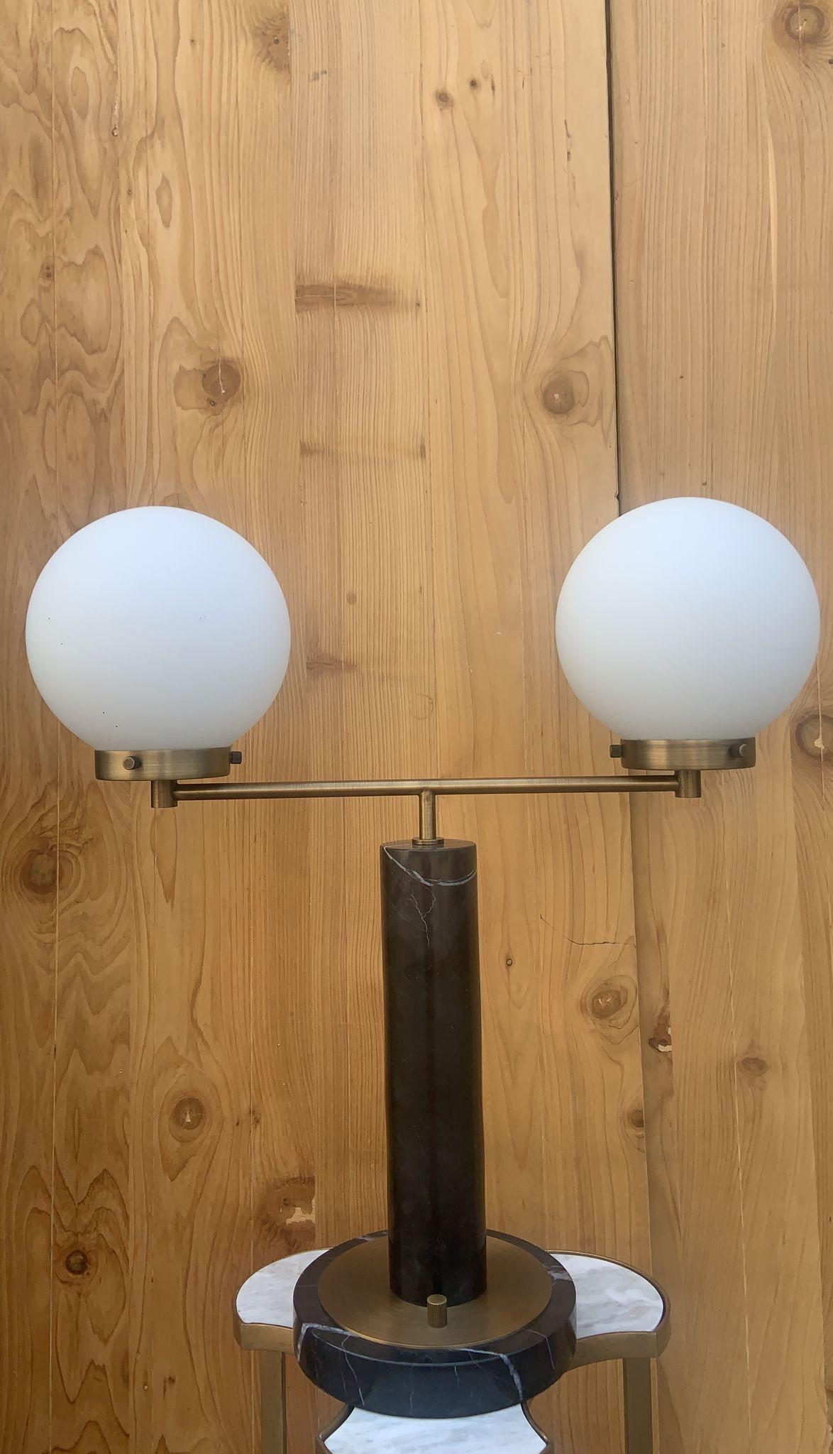 Modern Marble and Brass Table Lamps with 2 White Ball Shades In Good Condition For Sale In Chicago, IL