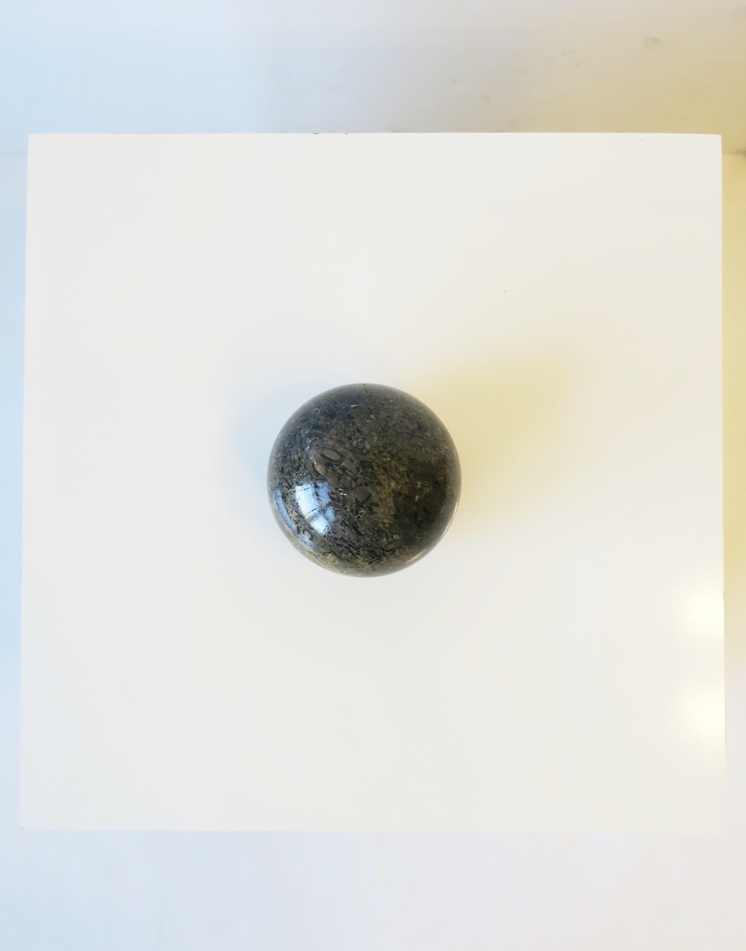 Modern Art Deco Marble Sphere Black and other Hues, circa 1970s 10