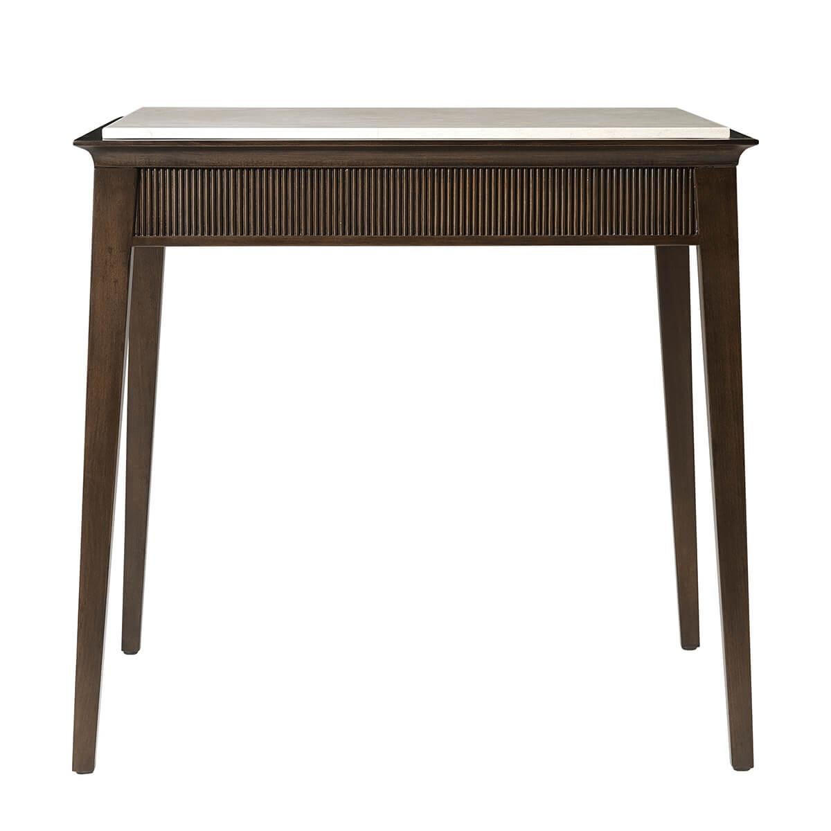 Moderner Tisch mit Marmorplatte (Moderne der Mitte des Jahrhunderts) im Angebot
