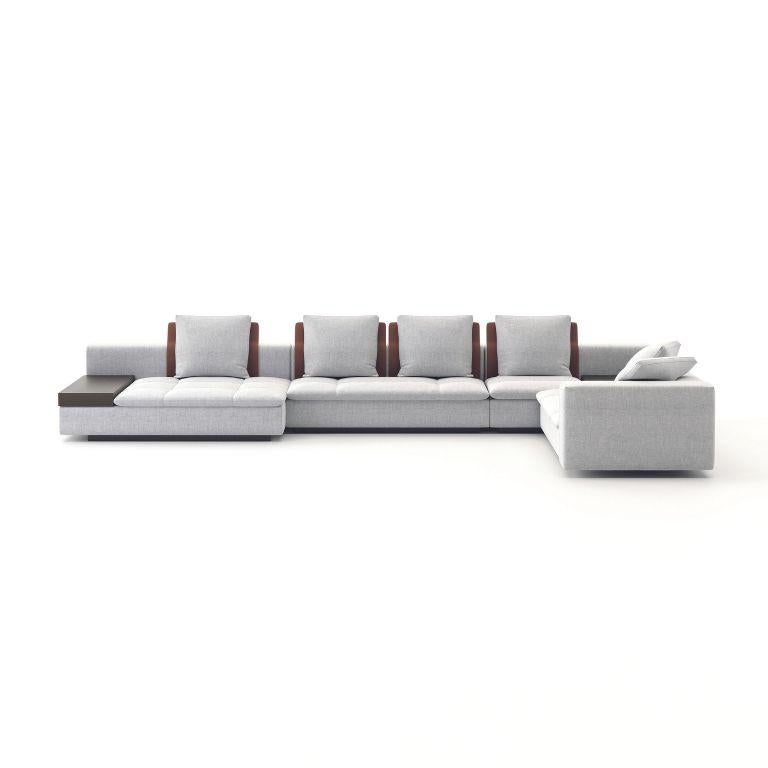 Modernes Margem Sofa aus dunkelbrauner Eiche, Leder, schwarzem Epoxy und Stoff (Portugiesisch) im Angebot