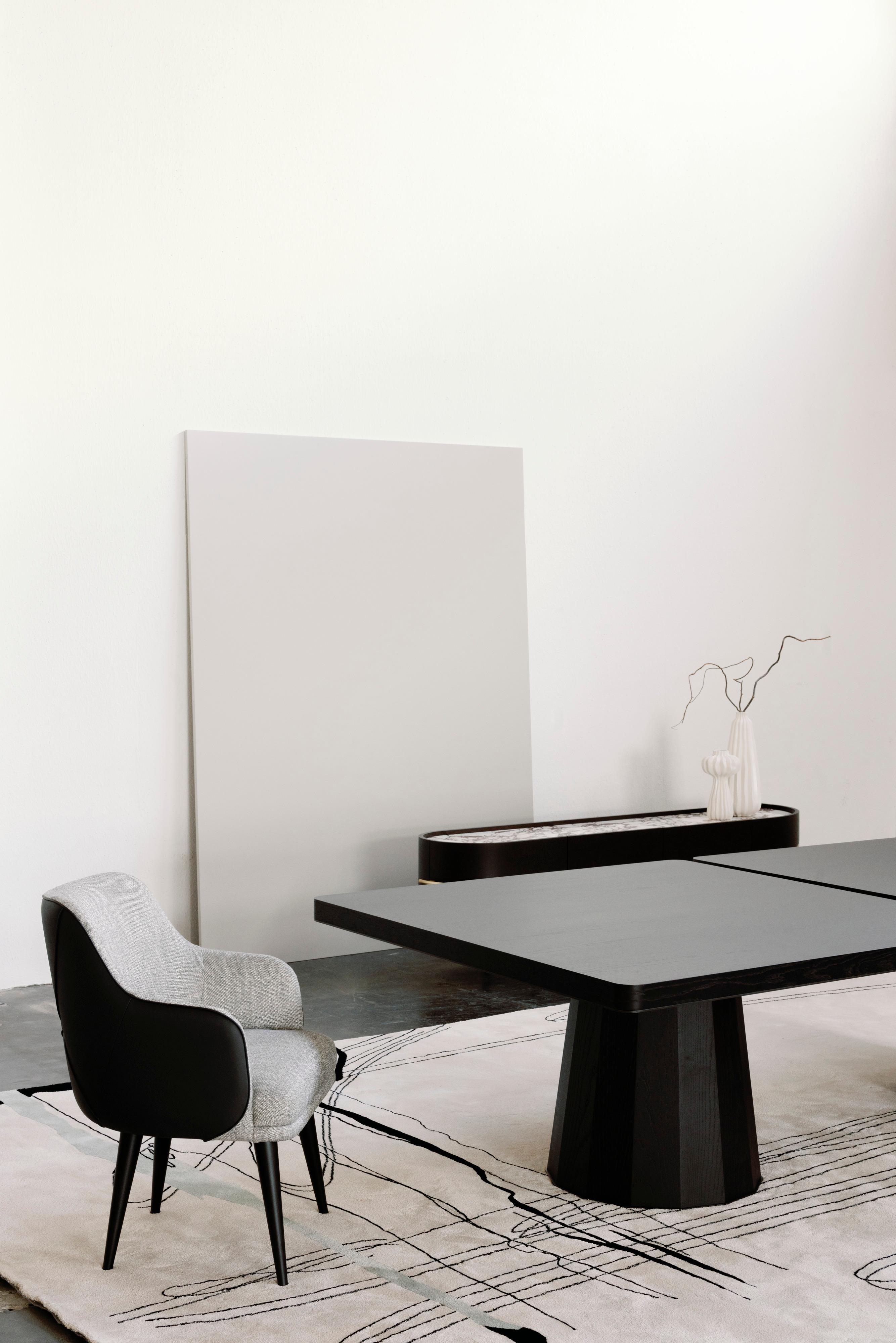 Moderne Margot-Esszimmerstühle, schwarzes Ledergrau, handgefertigt Portugal von Greenapple im Angebot 4